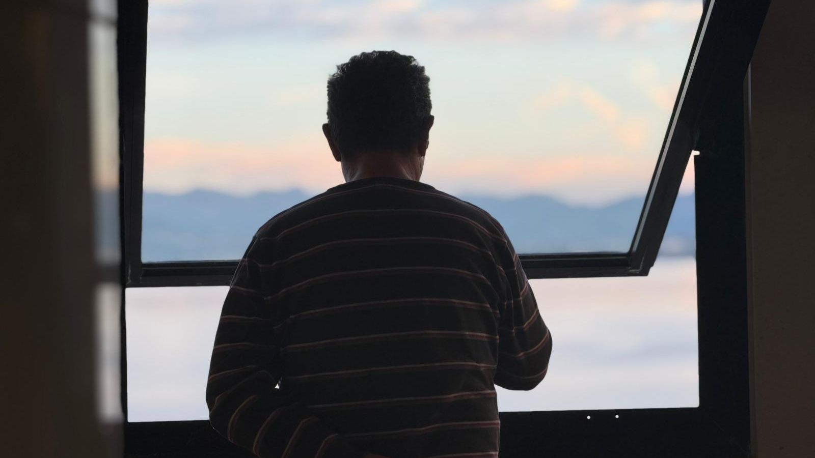 El acusado en la tarde de este jueves esperando el veredicto.