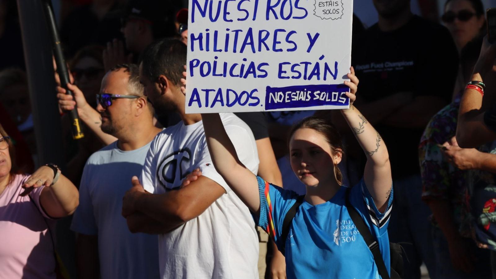 Manifestación ciudadana contra la gestión de la crisis