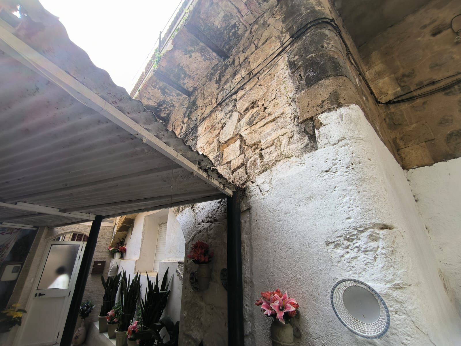 Fachadas de una de las viviendas que se verán afectadas