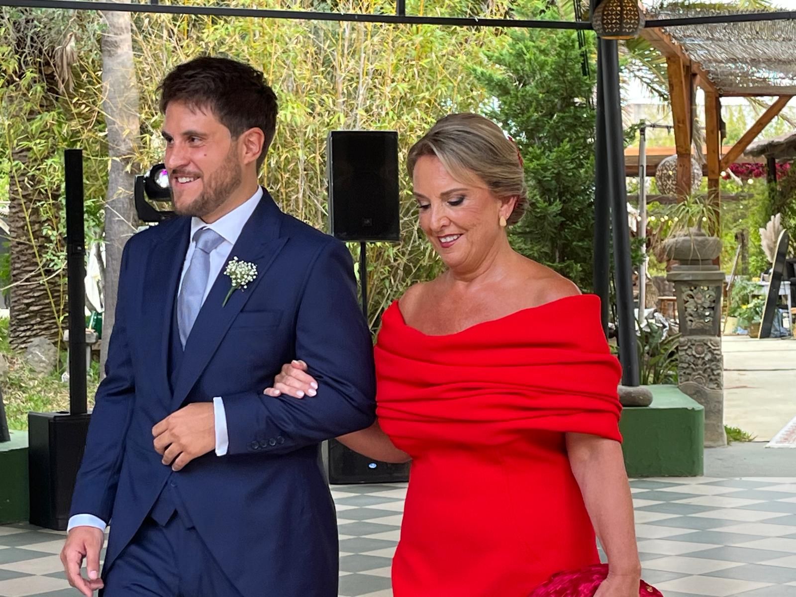 Santi y María sellan su amor en ‘El Sarao’