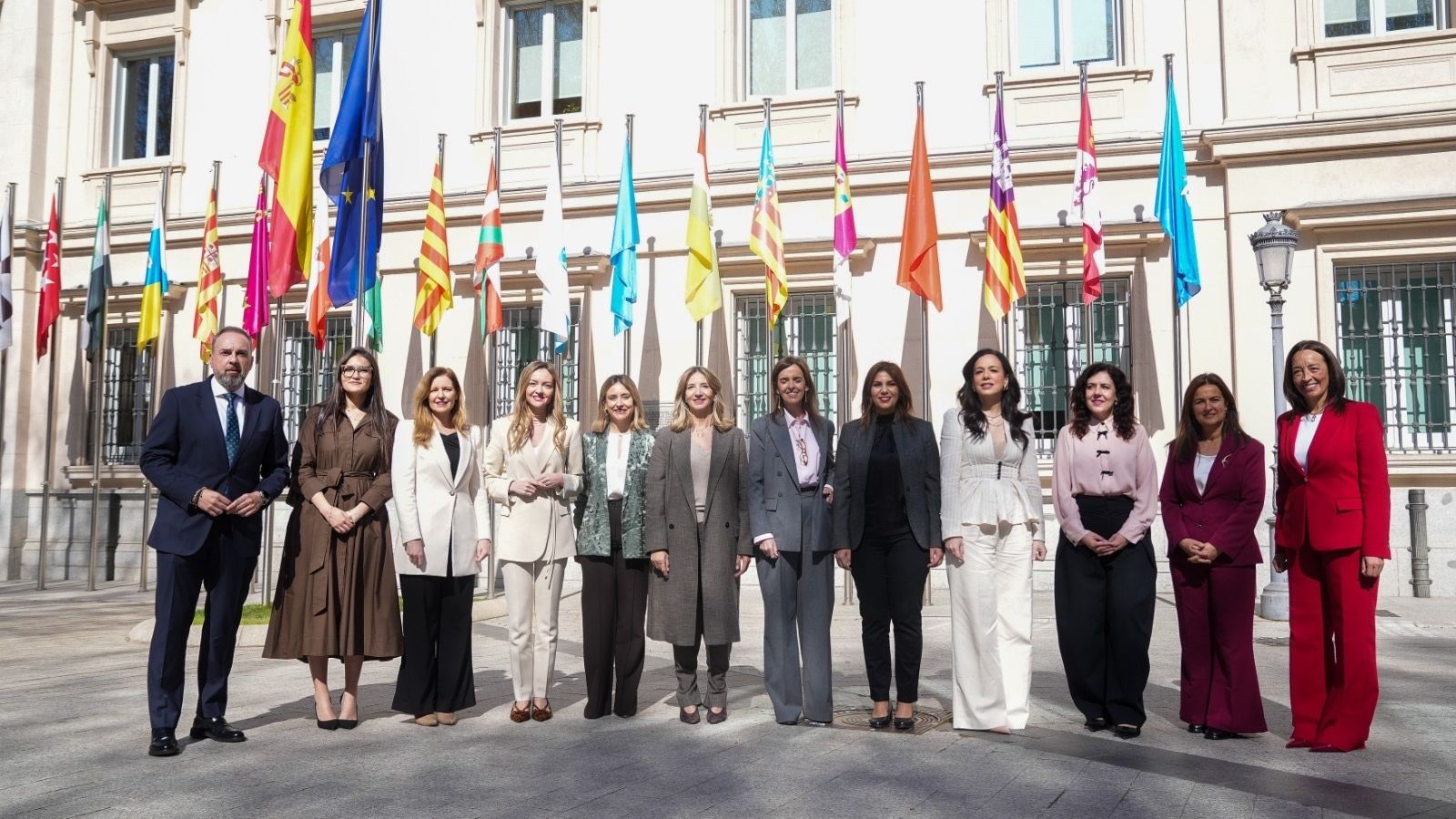 Representantes de las autonomías gestionadas por el PP