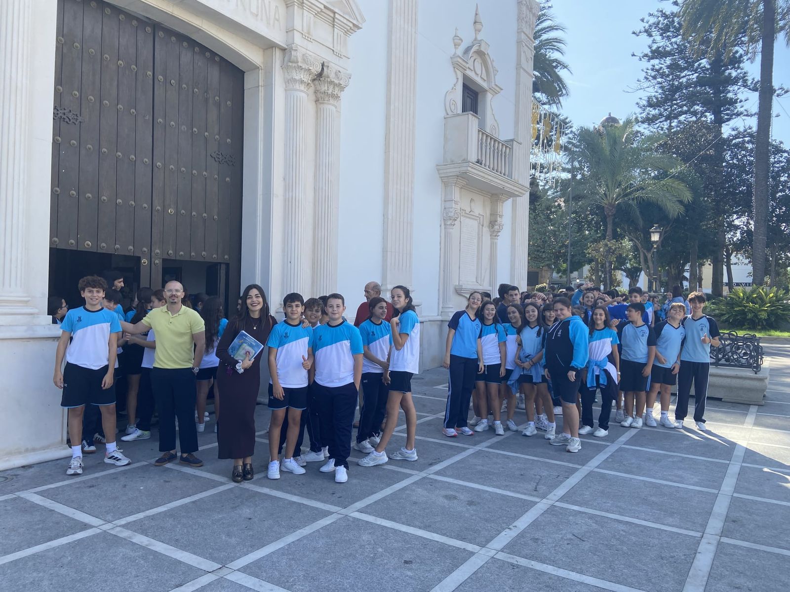 Jornada festiva en el Colegio La Inmaculada con motivo de la víspera del Día de todos los Santos Jornada festiva en el Colegio La Inmaculada con motivo de la víspera del Día de todos los Santos
