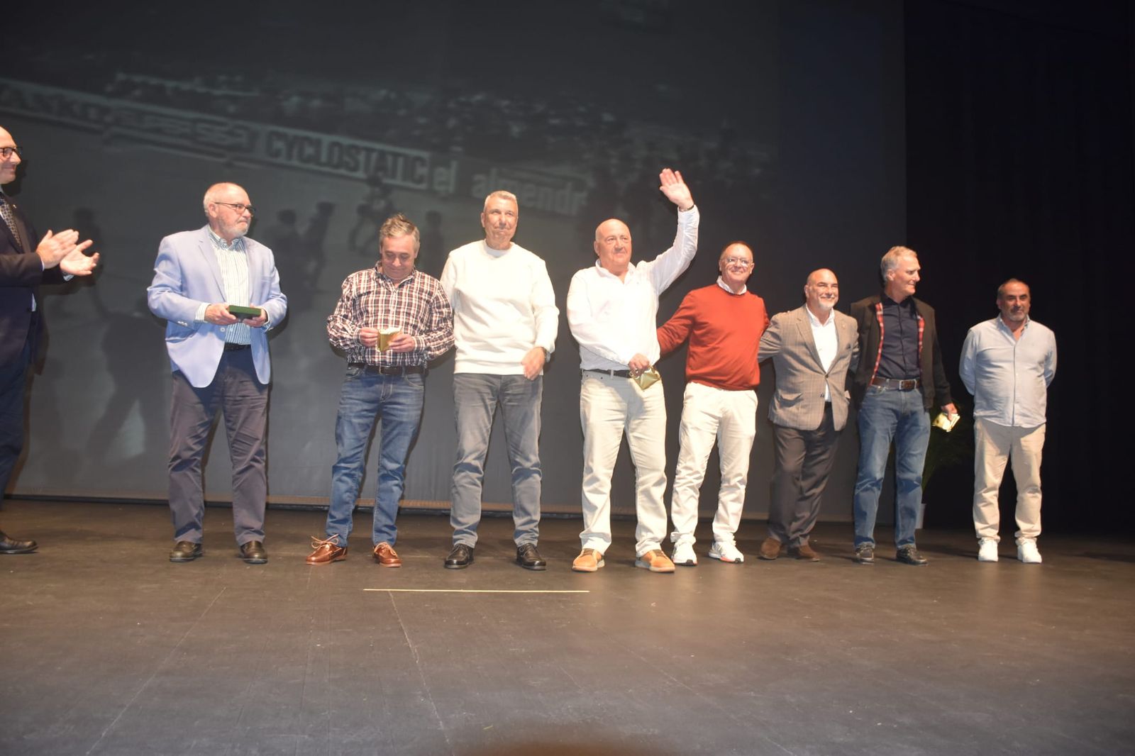 Ceuta ensalza el talento, esfuerzo y futuro de sus “héroes entre dos mares”