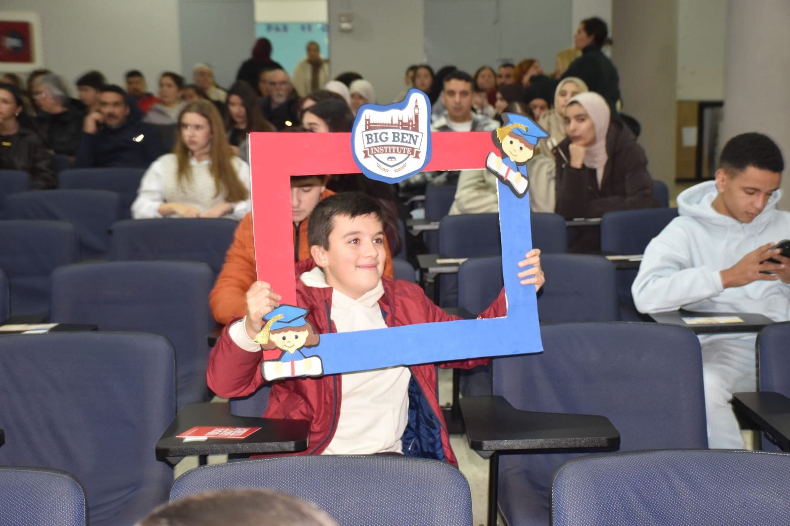 Las academias Art Factory y Big Ben entregan los certificados de inglés a su alumnado