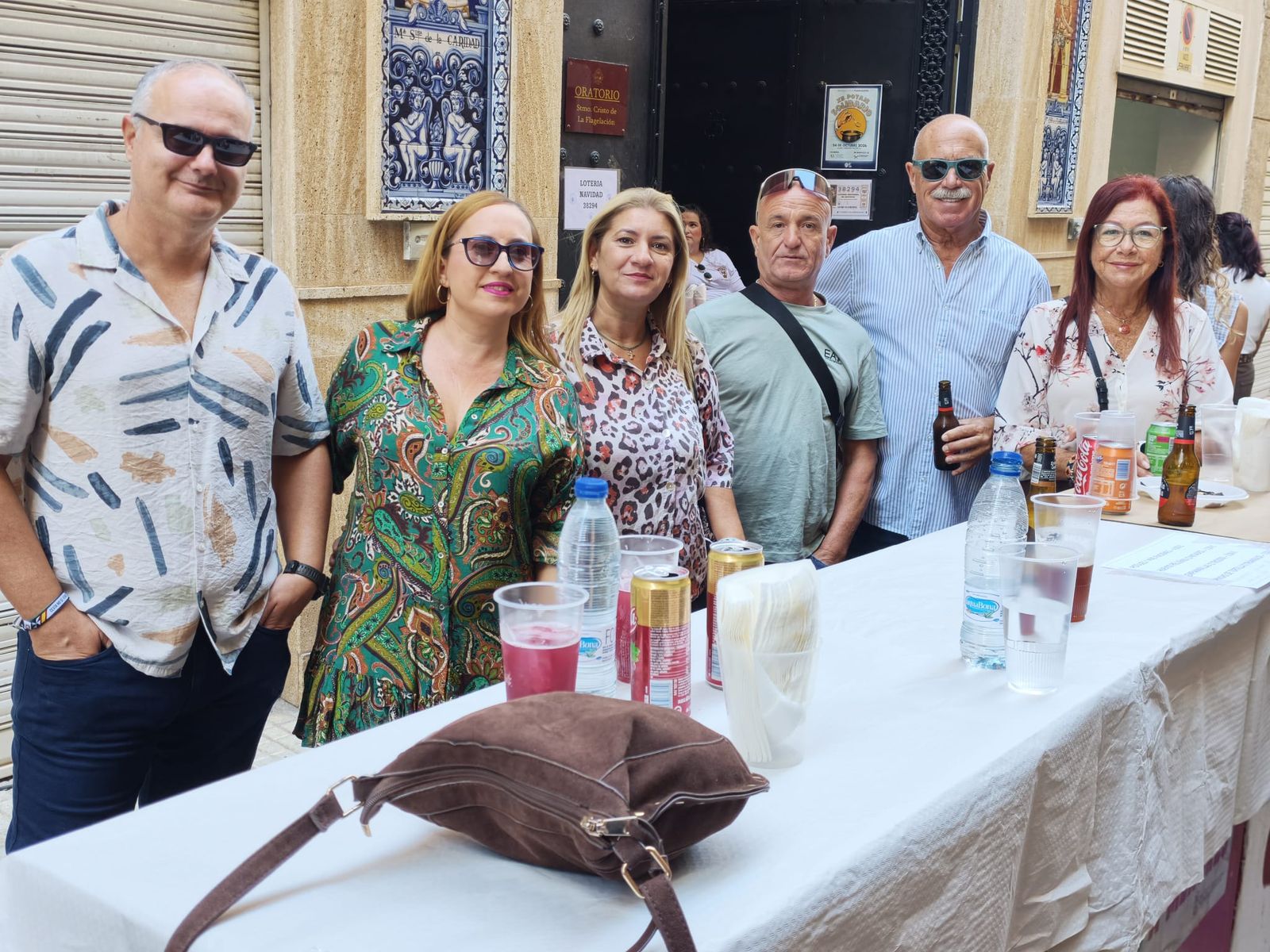La solidaridad y el buen ambiente vuelven a llenar Teniente Pacheco con el XII Potaje Solidario
