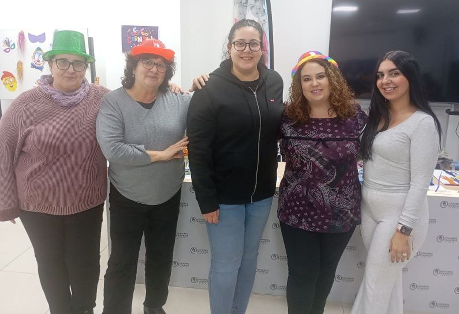 Bailes, máscaras y, por supuesto, coplas en la Casa de la Juventud