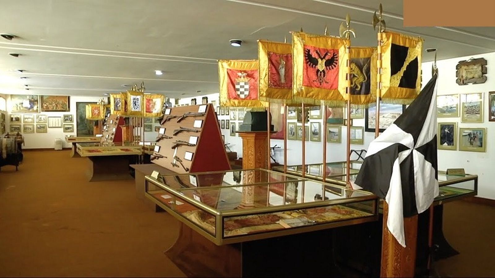 FOTO / COMGECEU