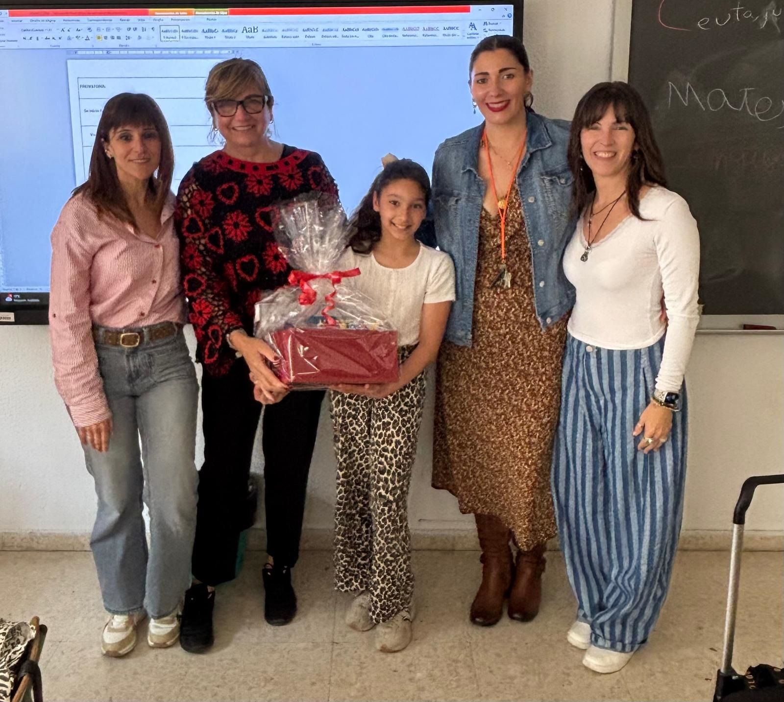 El CEIP Juan Morejón celebra el Día del Libro con premios y regalos entre su alumnado