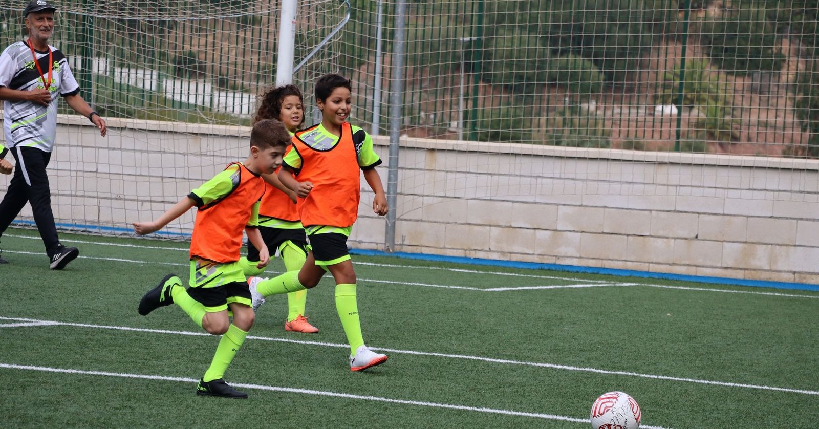Arranca la escuela de fútbol del Príncipe de la RFFCE