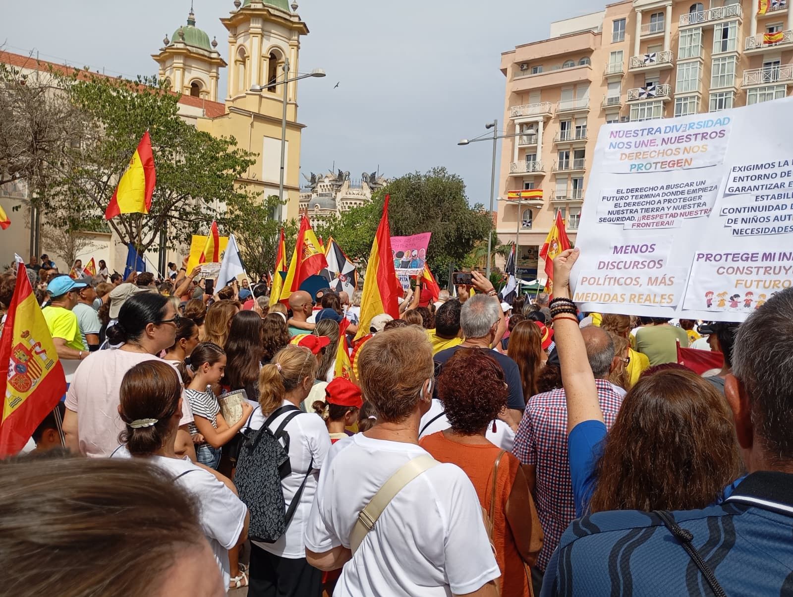 La Plaza de los Reyes clama por un curso seguro