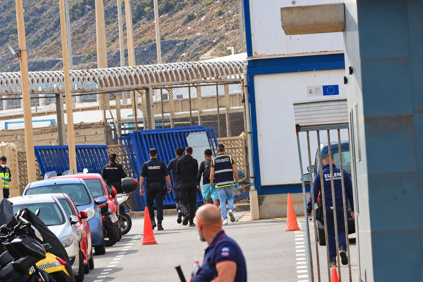 Más de 300 migrantes de los desalojados de la explada del Guano regresan voluntariamente a Marruecos