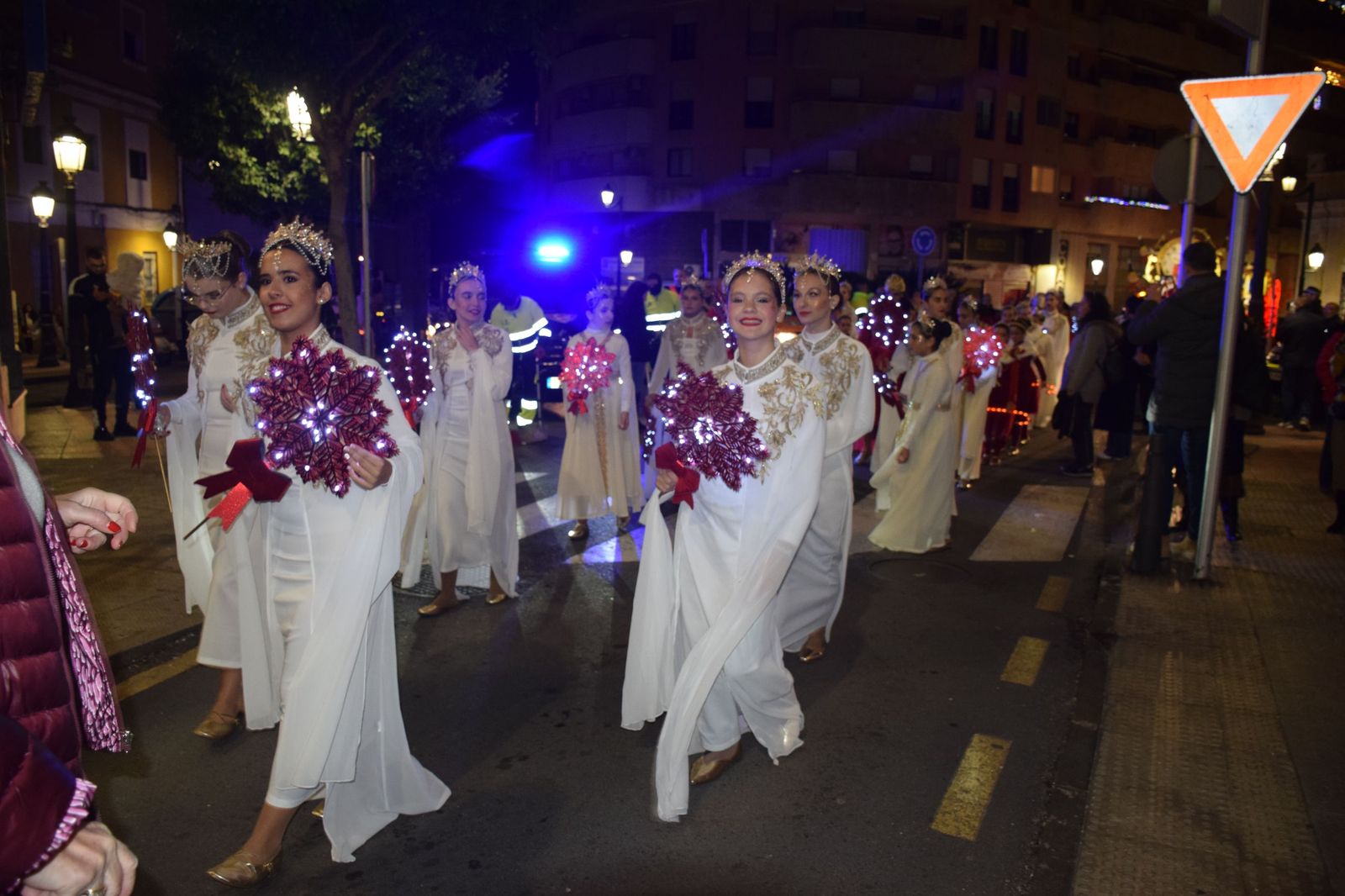 Los ceutíes se emocionan con la llegada de los Reyes Magos