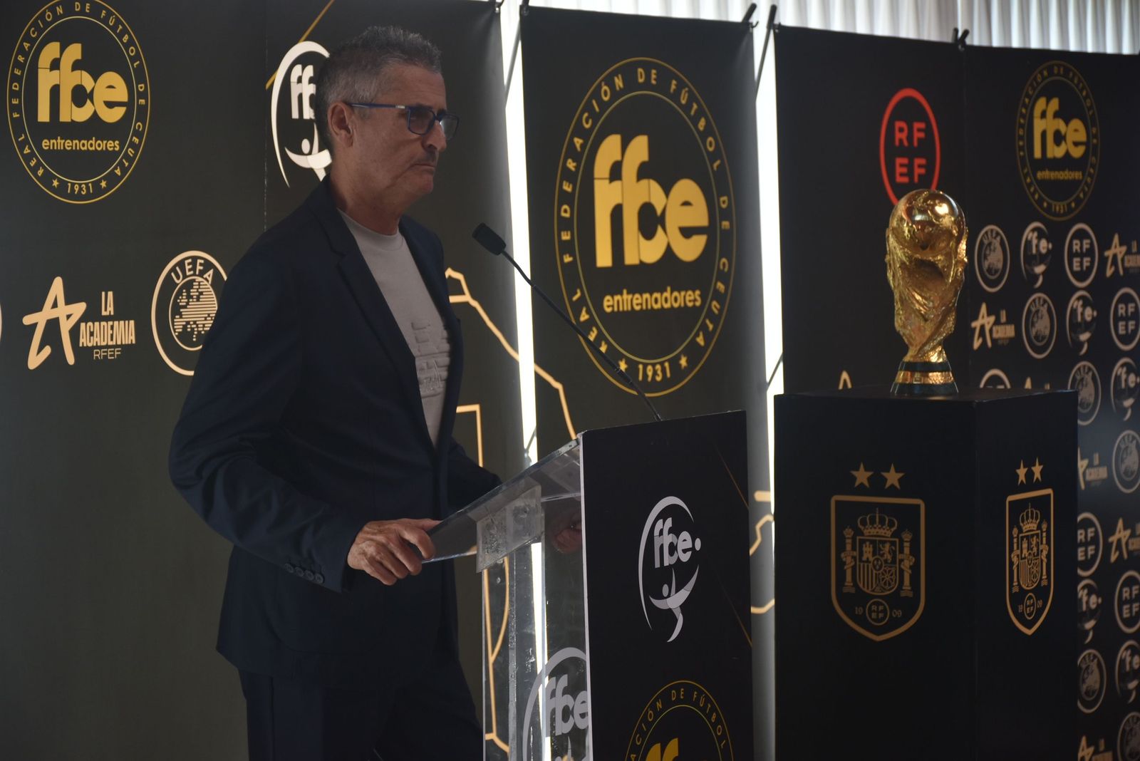 Emoción, homenajes y premios por el Día del Entrenador