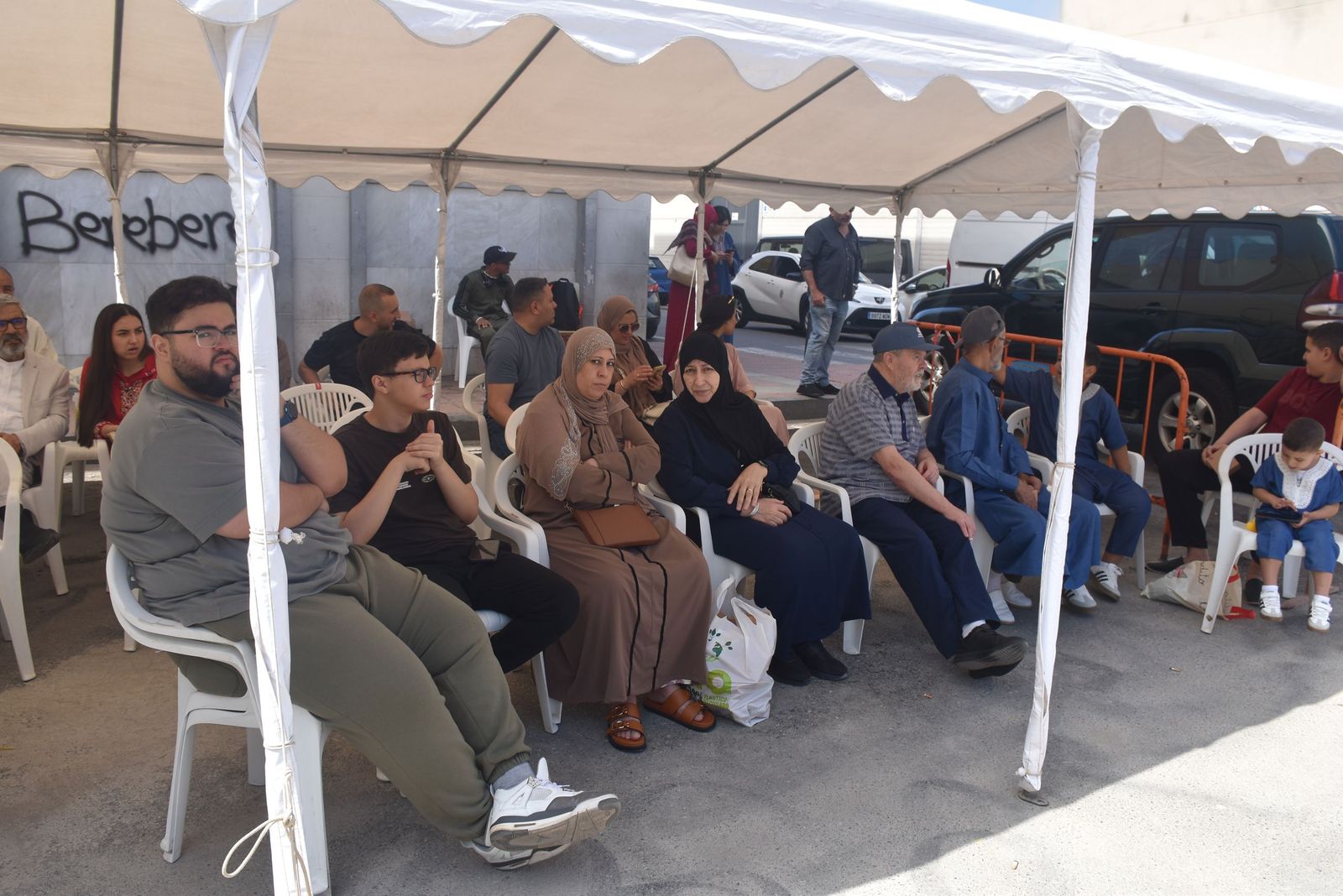 Así ha sido la visita de Benzina y Vivas al matadero de Hadú