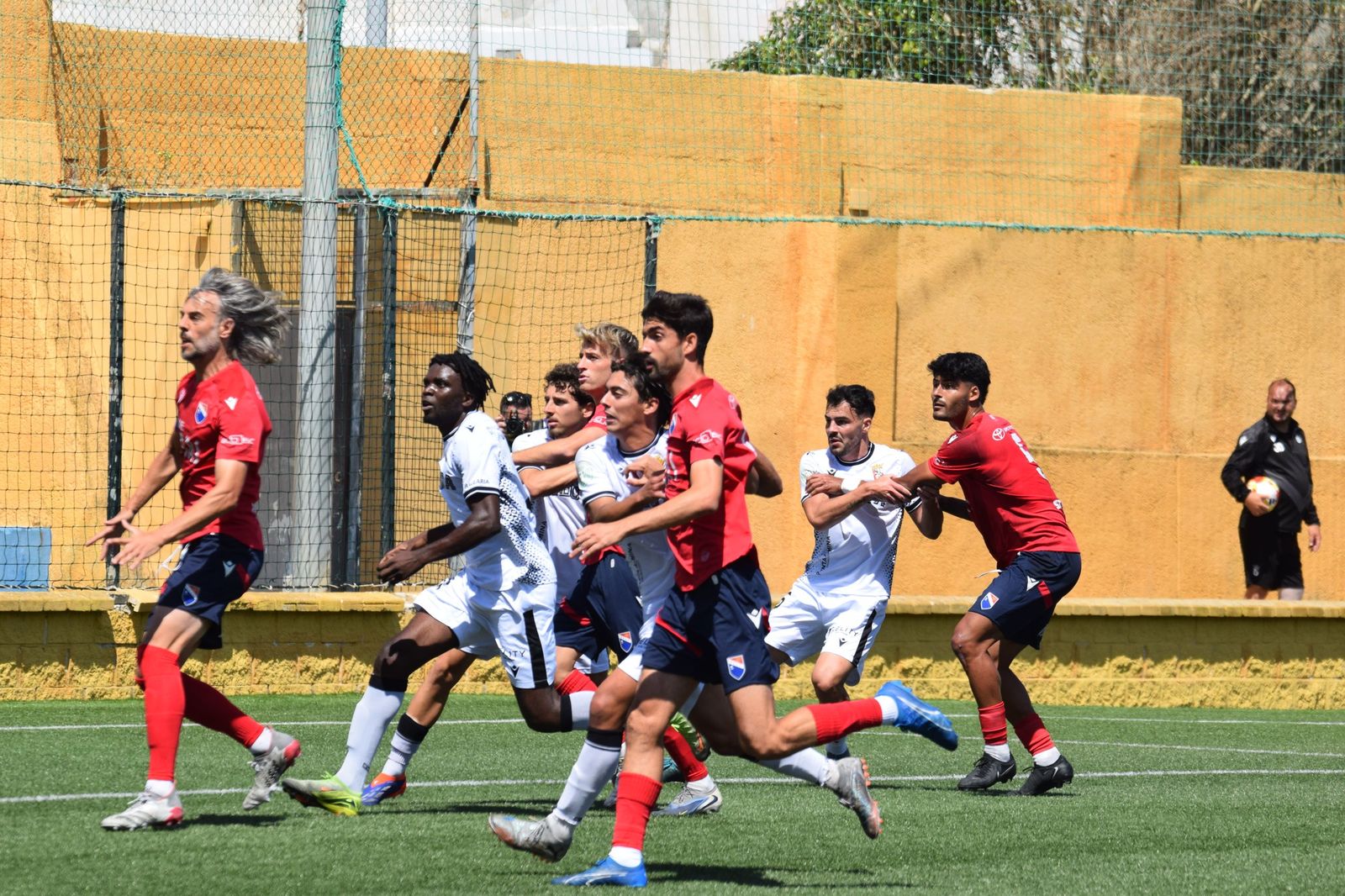 Partido AD Ceuta B-Dos Hermanas