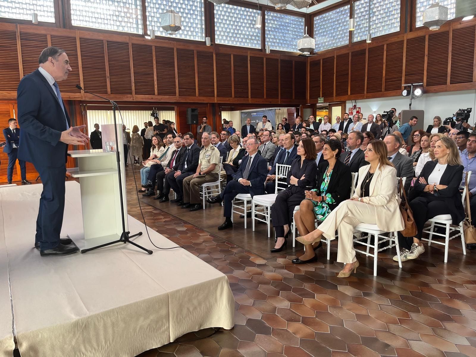 Pedro J. Ramírez, durante su intervención en el Foro