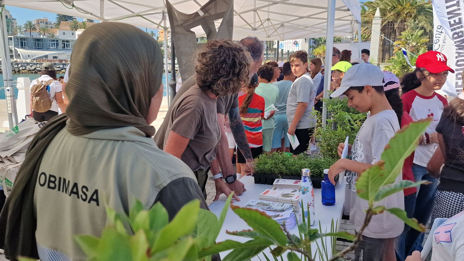 El Muelle España acoge en la jornada de este viernes la Feria del Medio Ambiente