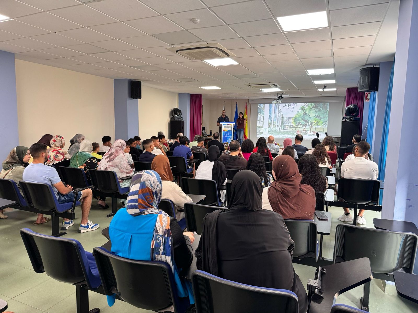 El IES Clara Campoamor entrega los diplomas del programa educativo bilingüe