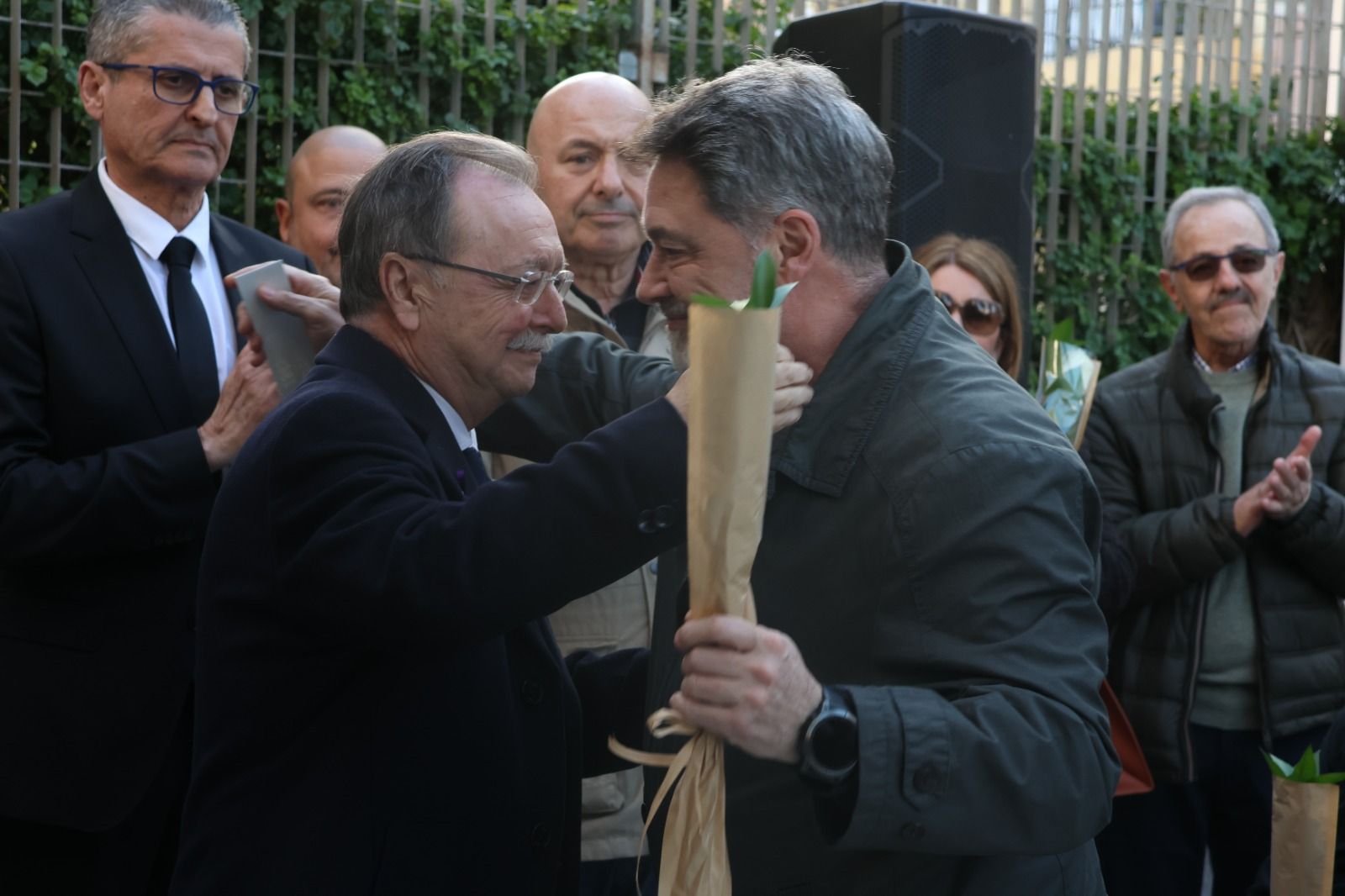 Sentido homenaje de la RFFCE a personas que dejaron huellas en el fútbol