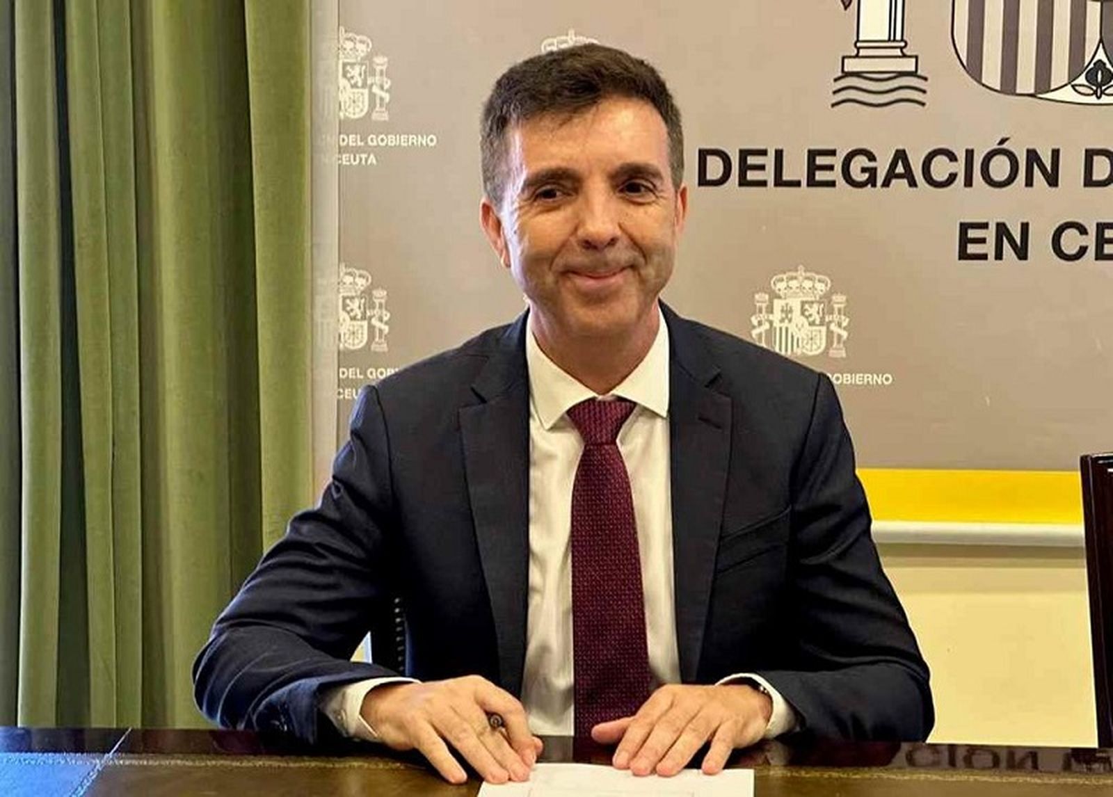 El director del CETI, Antonio Jesús Bautista, el día de su toma de posesión en la sede de la Delegación del Gobierno en Ceuta. / FOTO E.P.