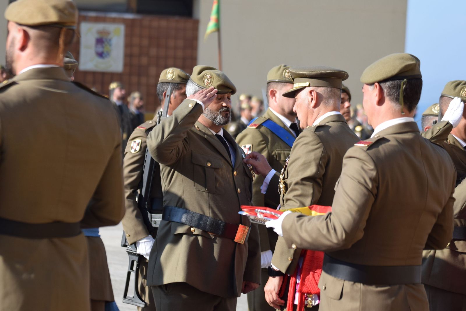 El Regimiento de Ingenieros 7 honra a San Fernando en una solemne parada militar en El Jaral