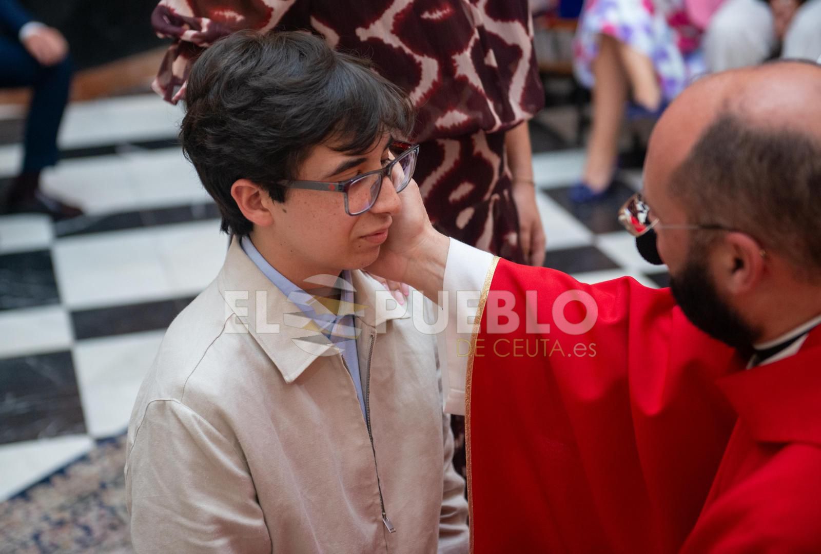 Confirmaciones en la Iglesia de Nuestra Señora de los Remedios