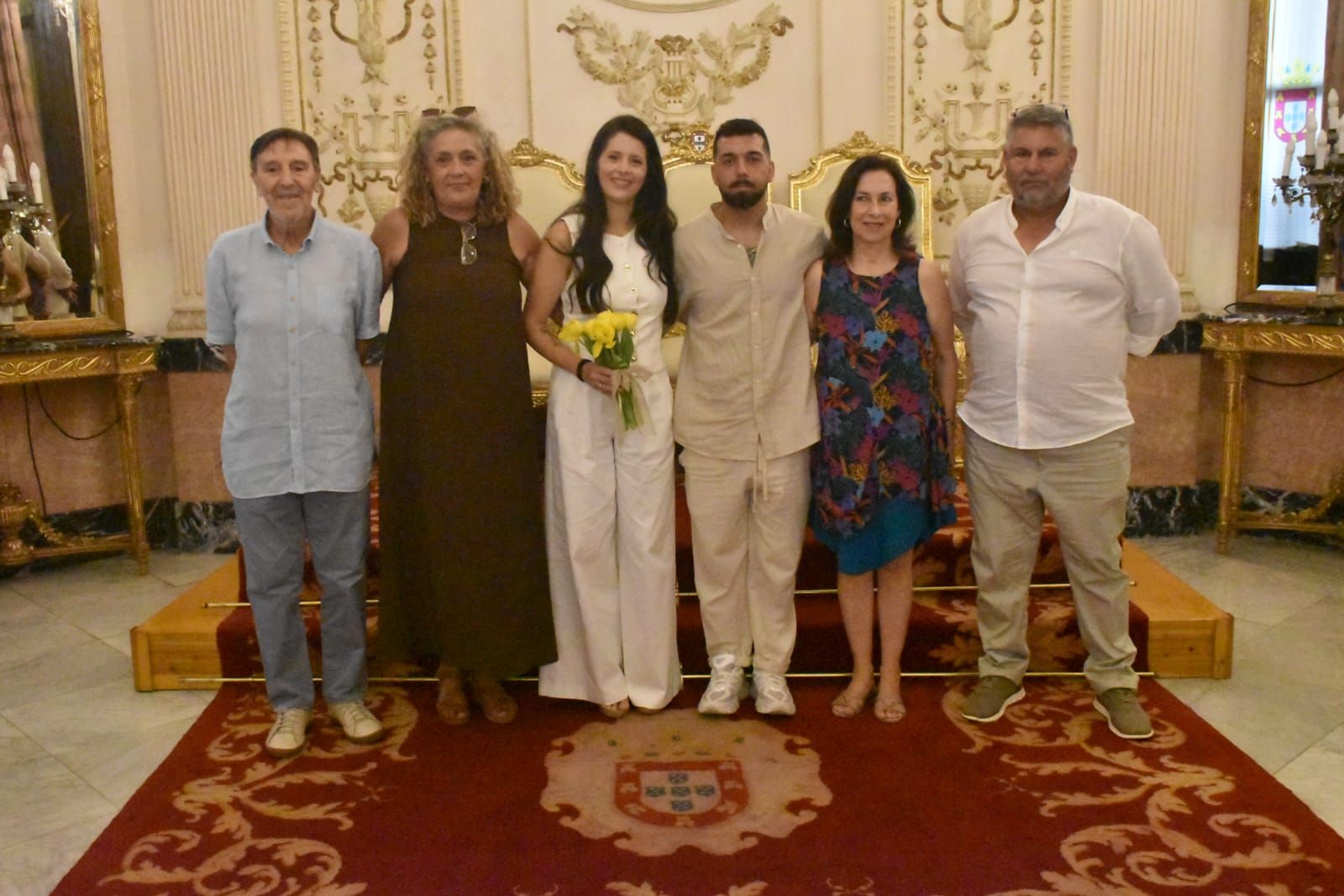 Daniel y Rosalía sellan su historia de amor en el Salón del Trono del Palacio Autonómico