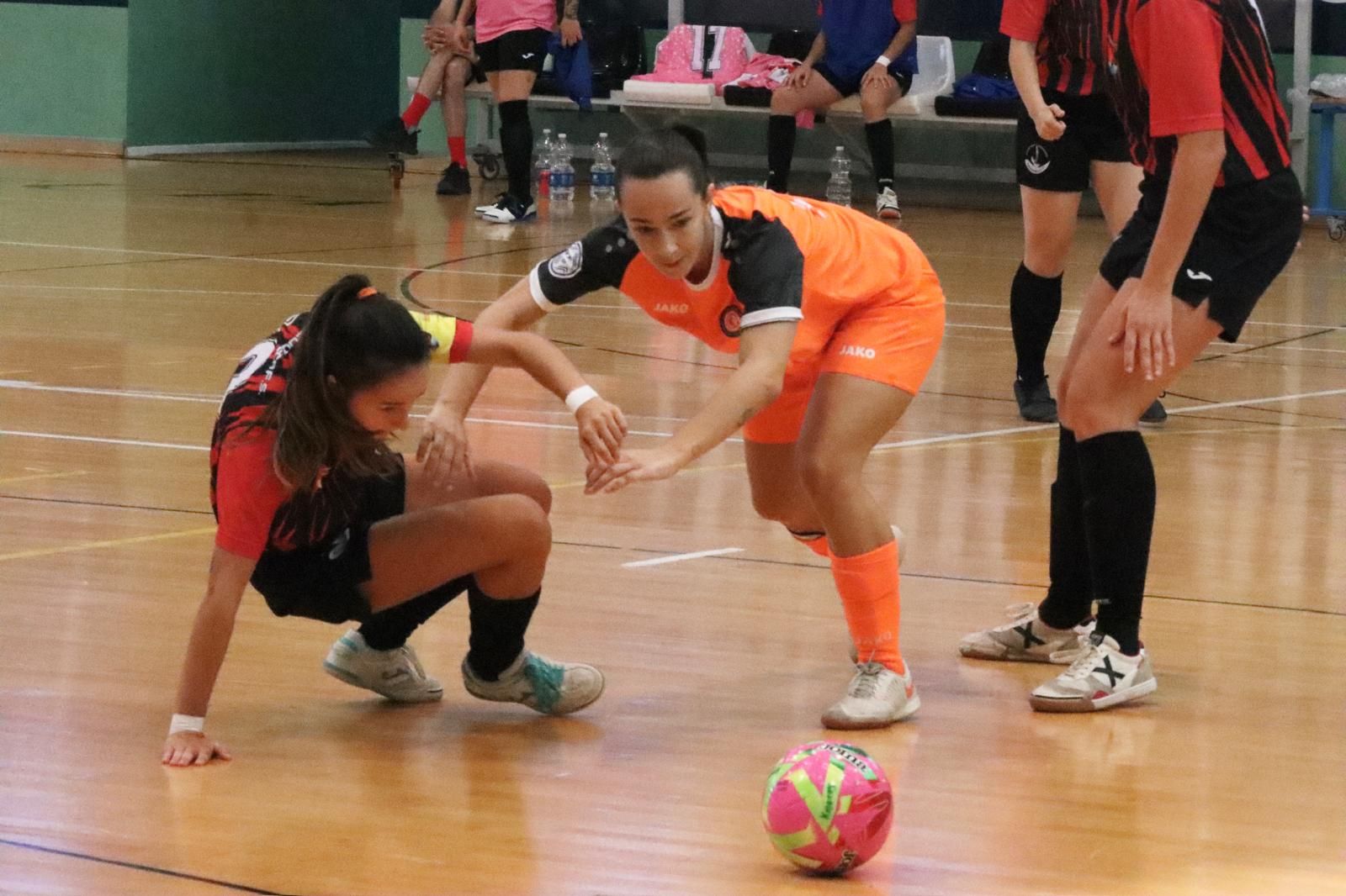 (6-2) El Camoens gana y convence ante el Azuqueca