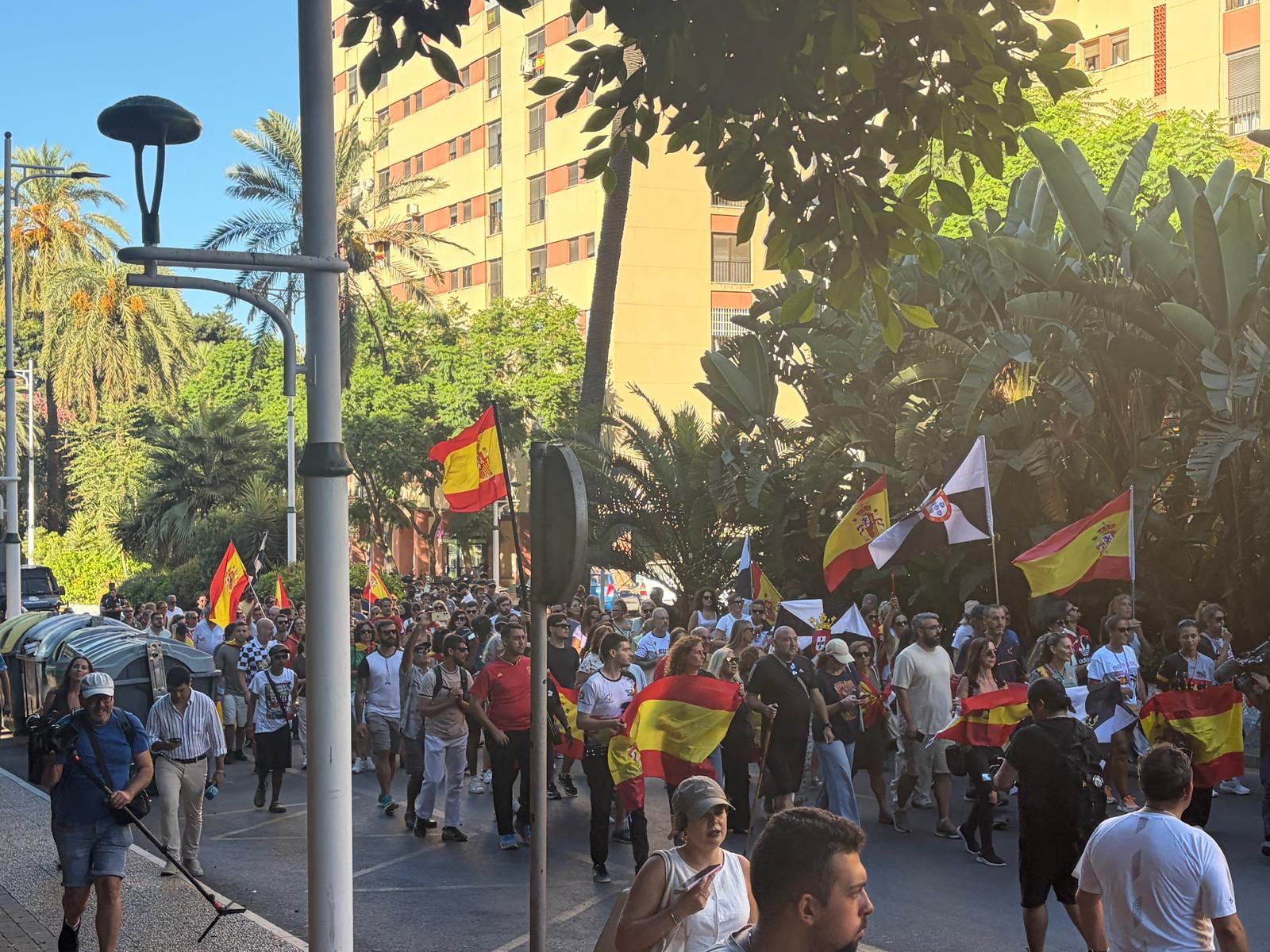 La ‘sentada pacífica’: una nueva manifestación hasta la frontera y en contra la violencia