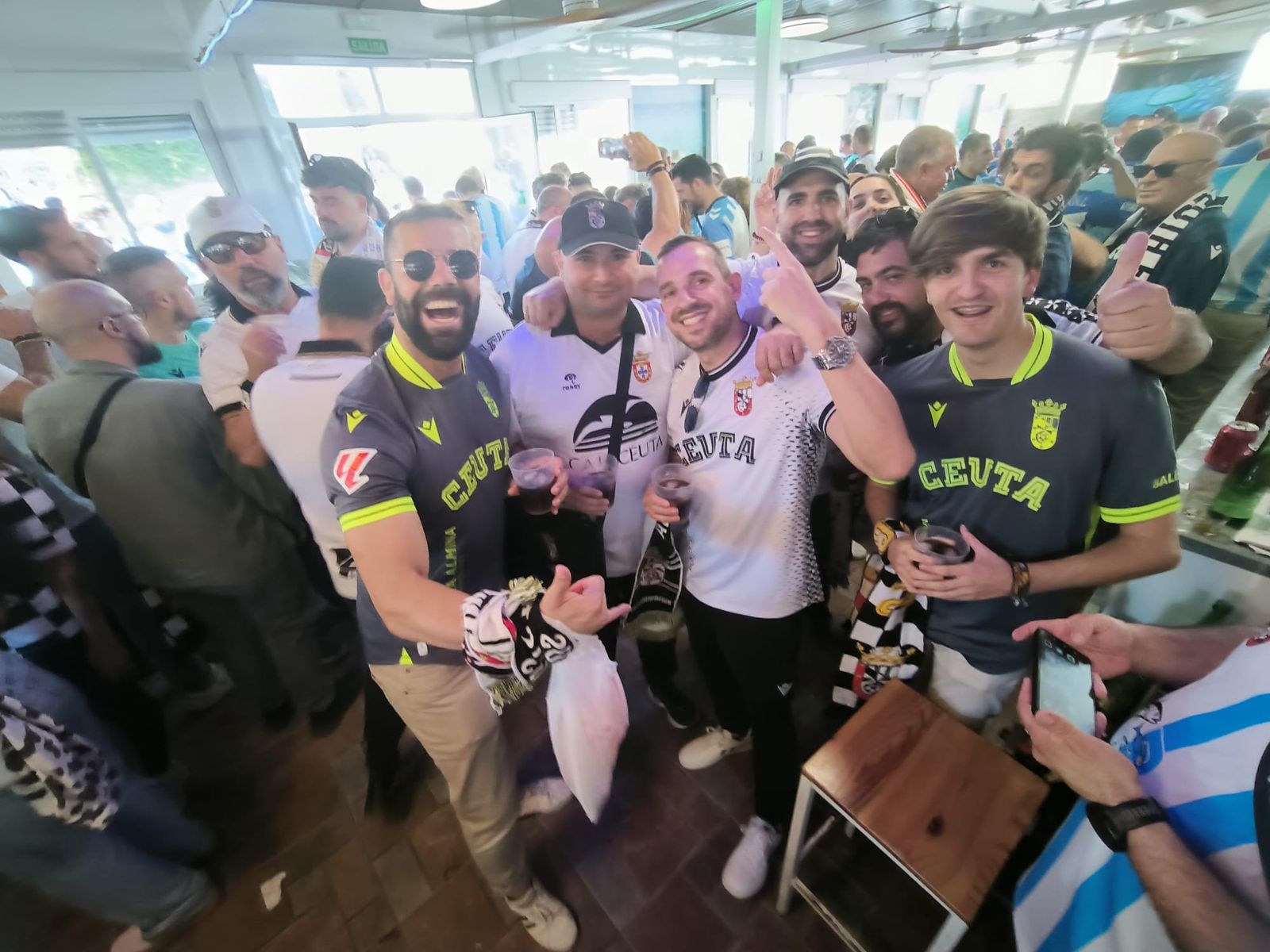 Ambiente en la previa del partido