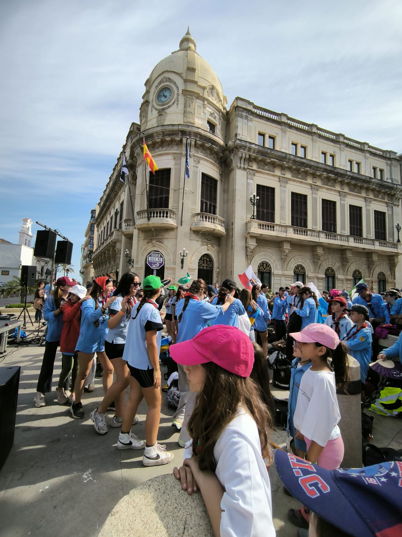 Ceuta da la bienvenida al movimiento scout con una hermosa ceremonia