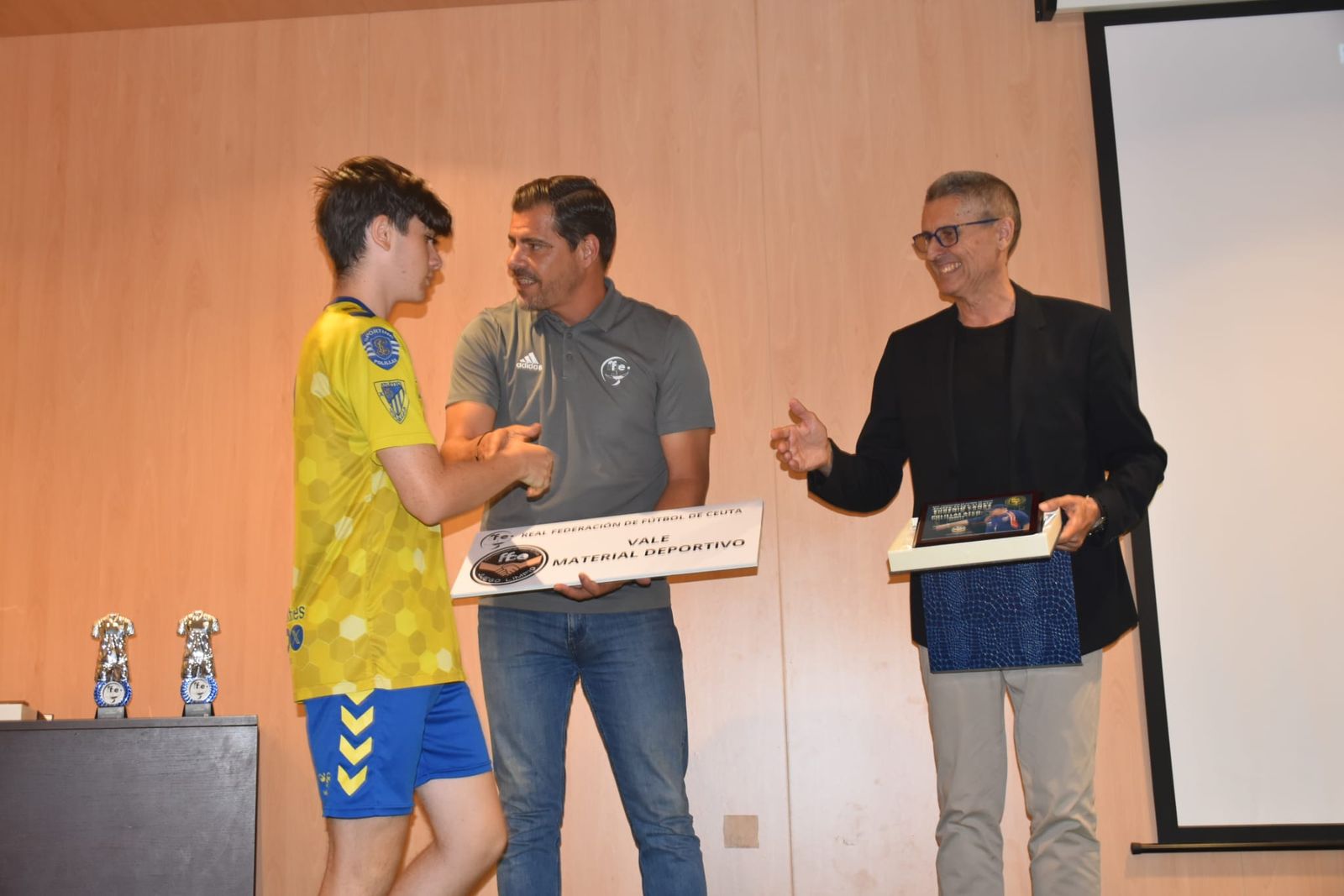 La Federación pone rostro a los valores que hacen grande al fútbol ceutí