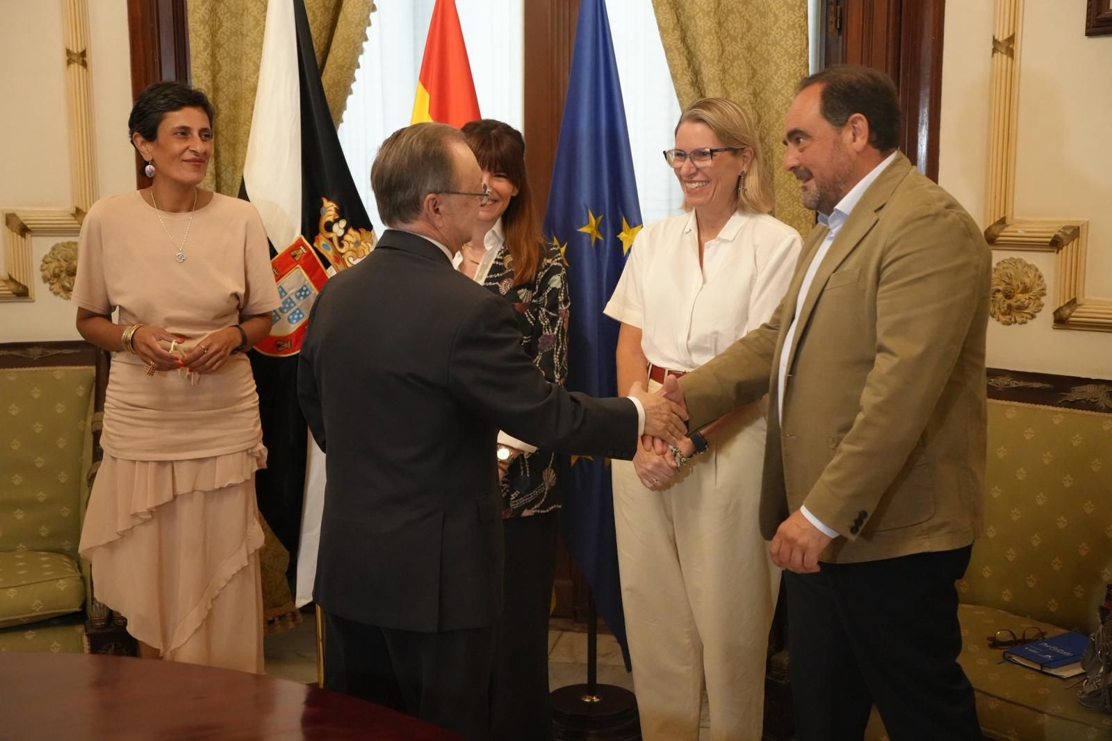 Ceuta se alía con Fundación Telefónica para abrir nuevas oportunidades laborales en la era digital