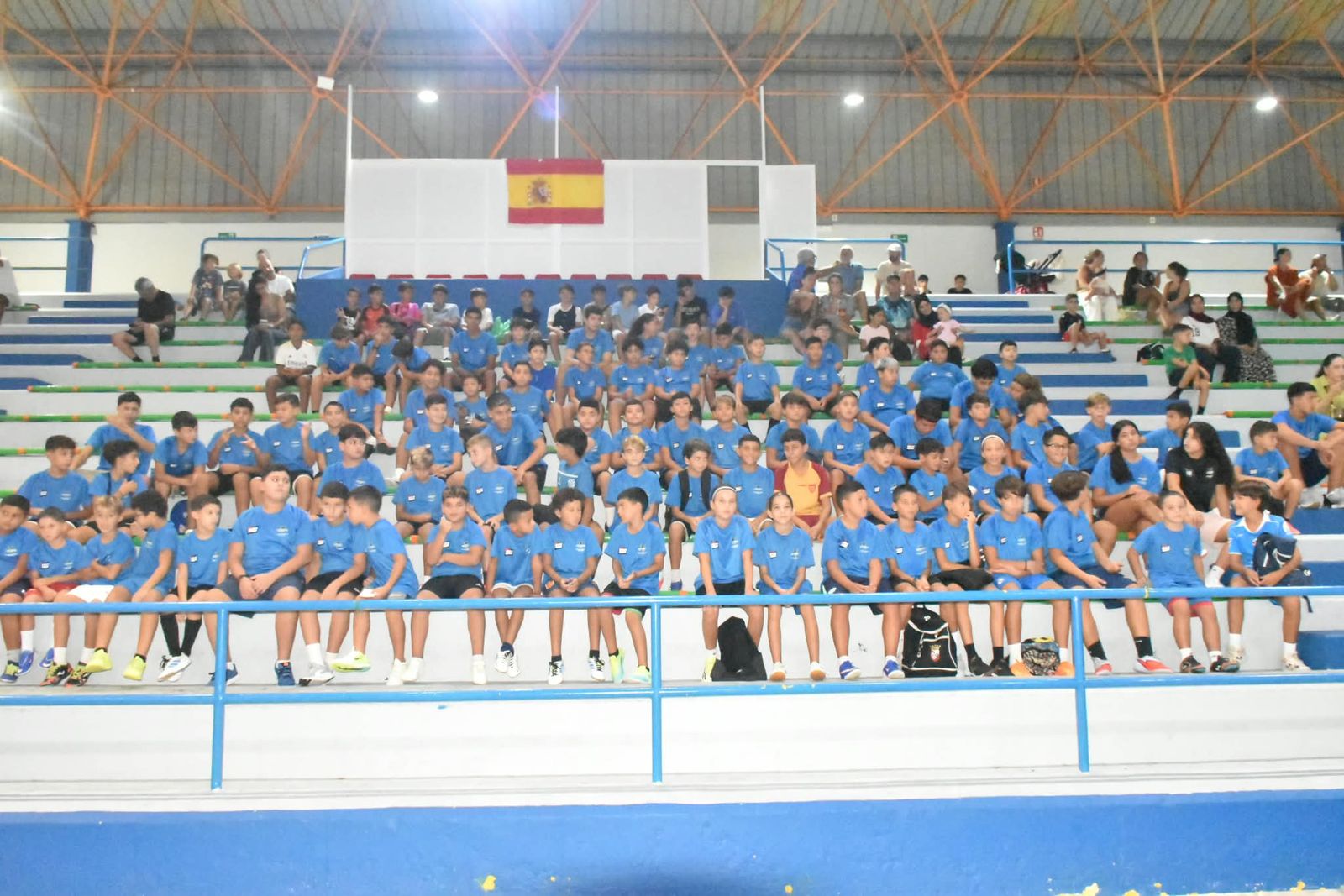 Participantes en el campus