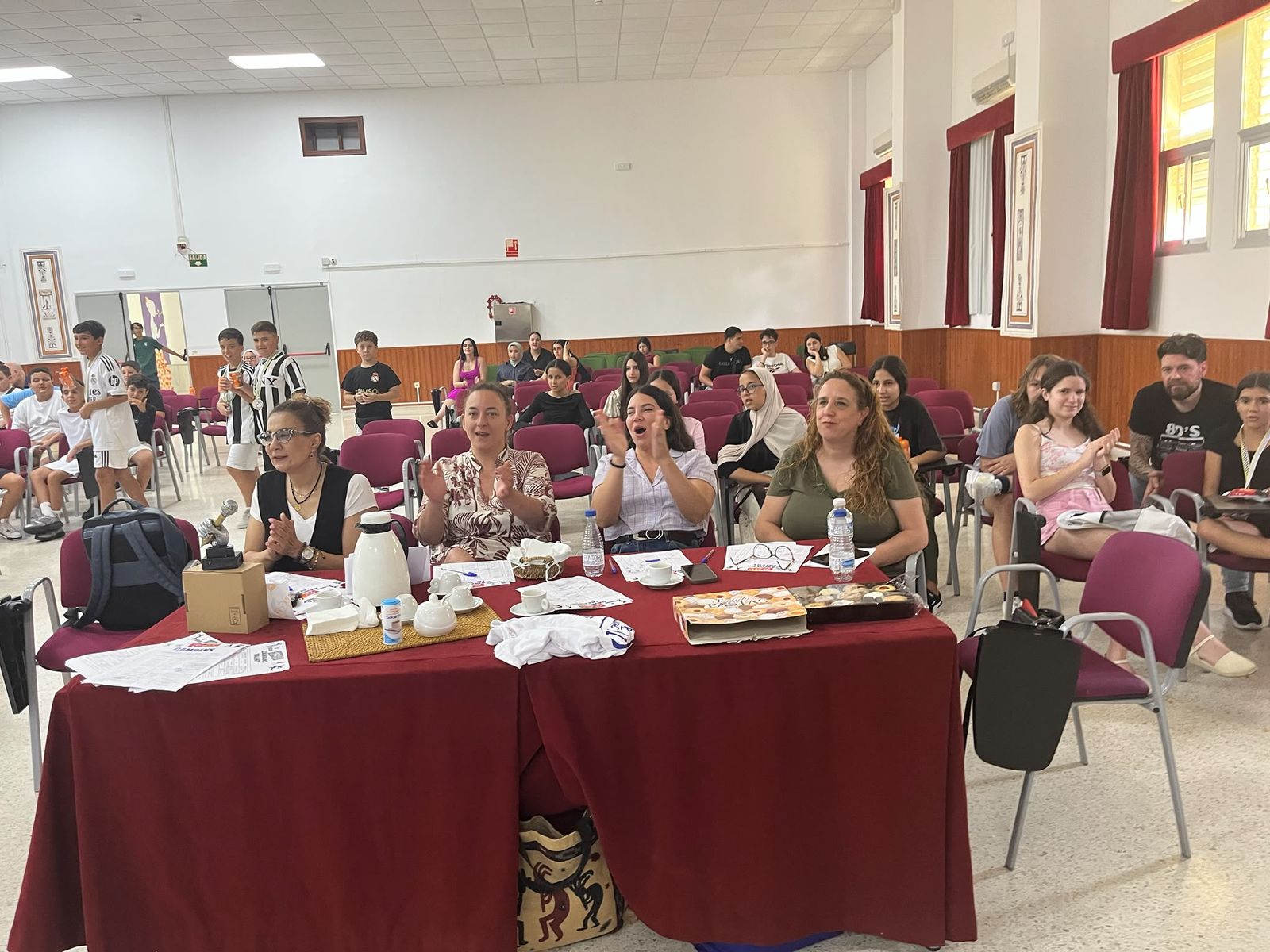 El IES Luis de Camoens celebra tres décadas de historia con una gran jornada cultural y deportiva