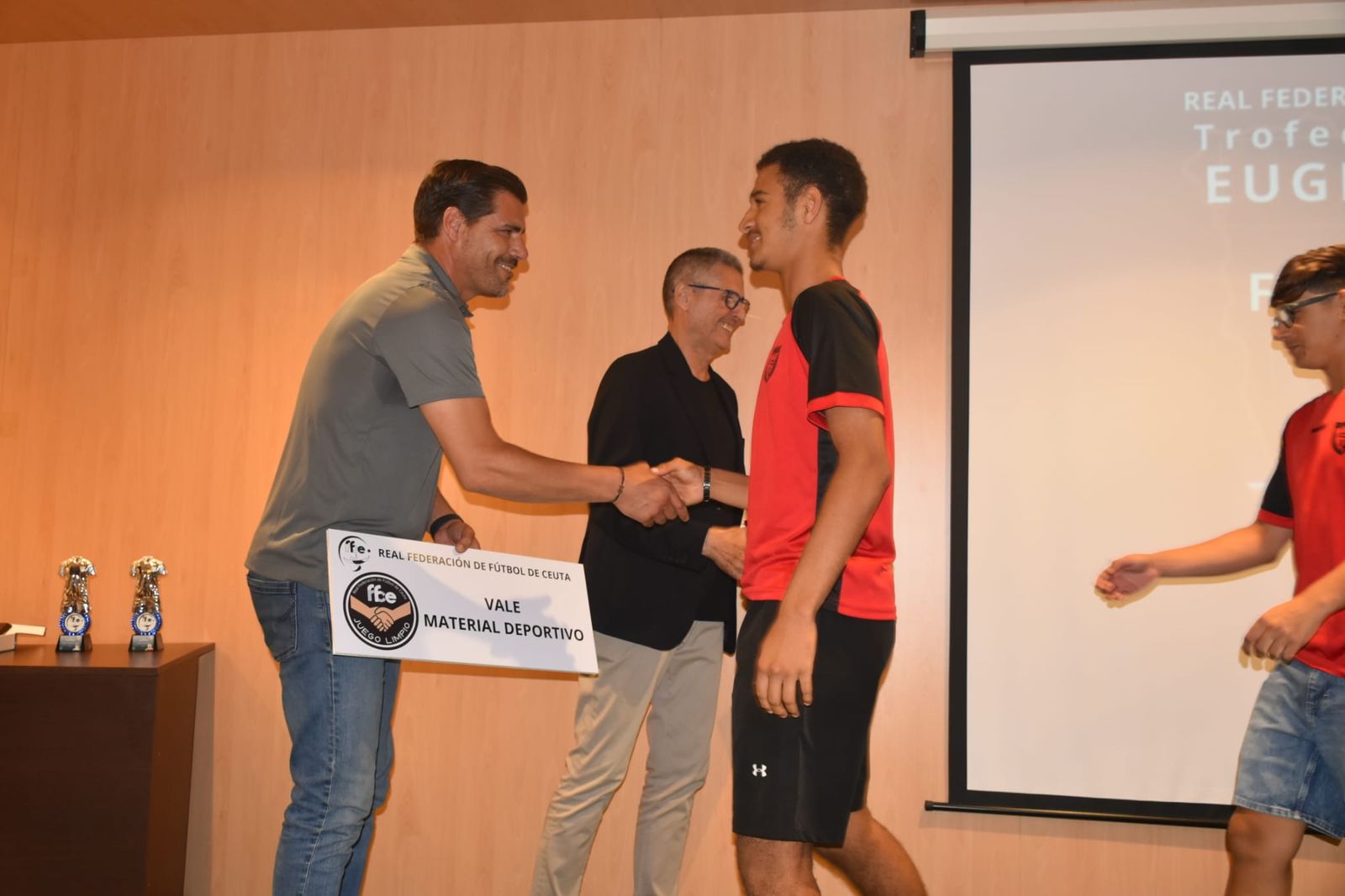 La Federación pone rostro a los valores que hacen grande al fútbol ceutí