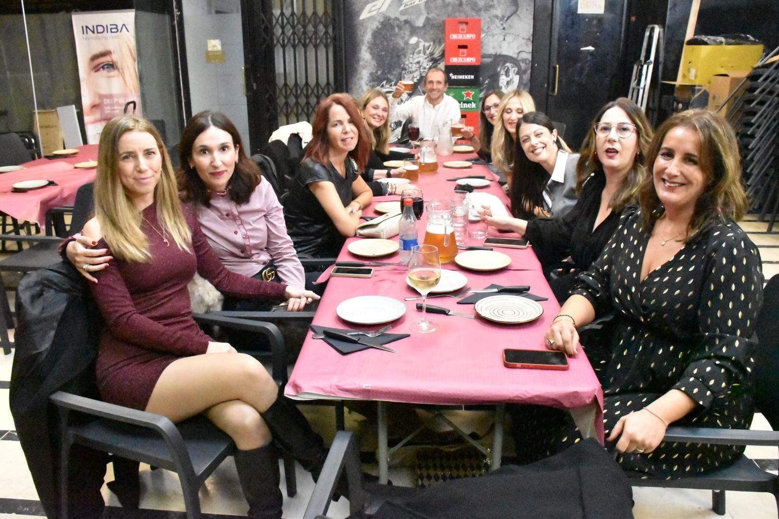 Los restaurantes de Ceuta se llenan de ambiente festivo con las comidas y cenas de empresa