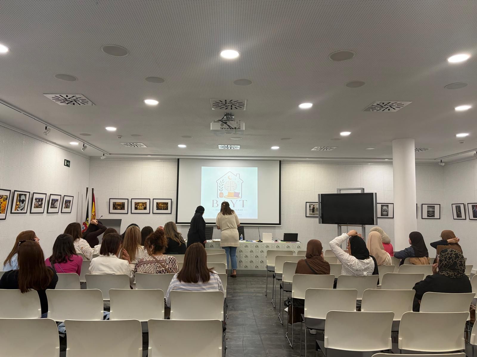 Bayt, un espacio de mujeres para “aprender a desconectar” y a “tomar decisiones con calma”