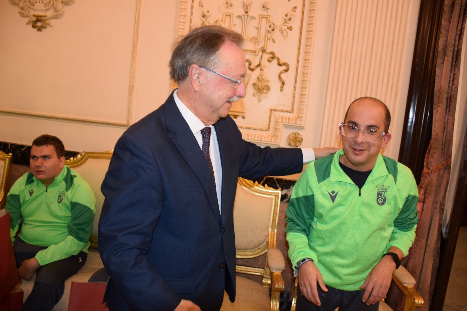 Vivas recibe al equipo Genuine de la AD Ceuta