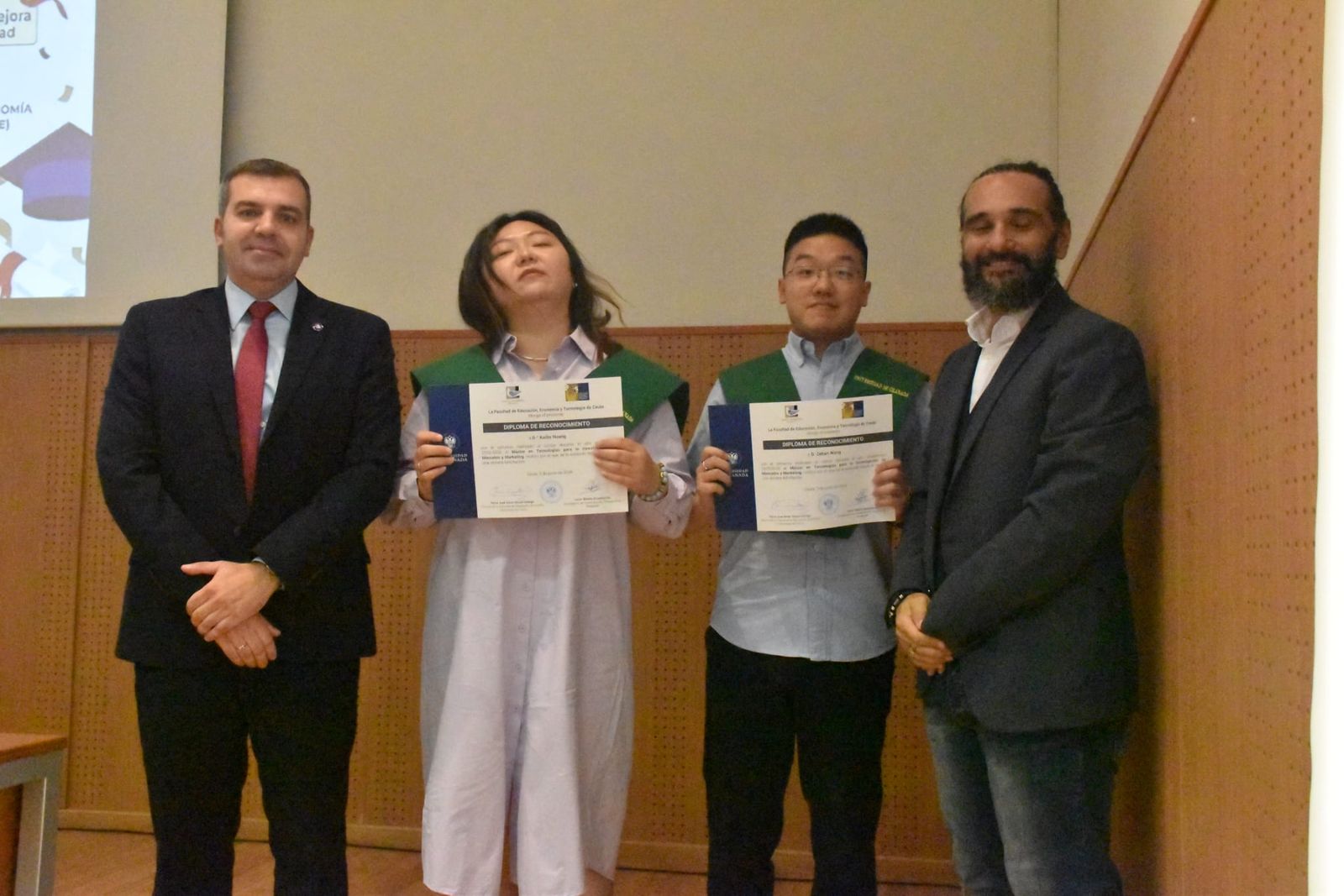 Graduación en el Campus de los posgrados de la Universidad de Granada en Ceuta