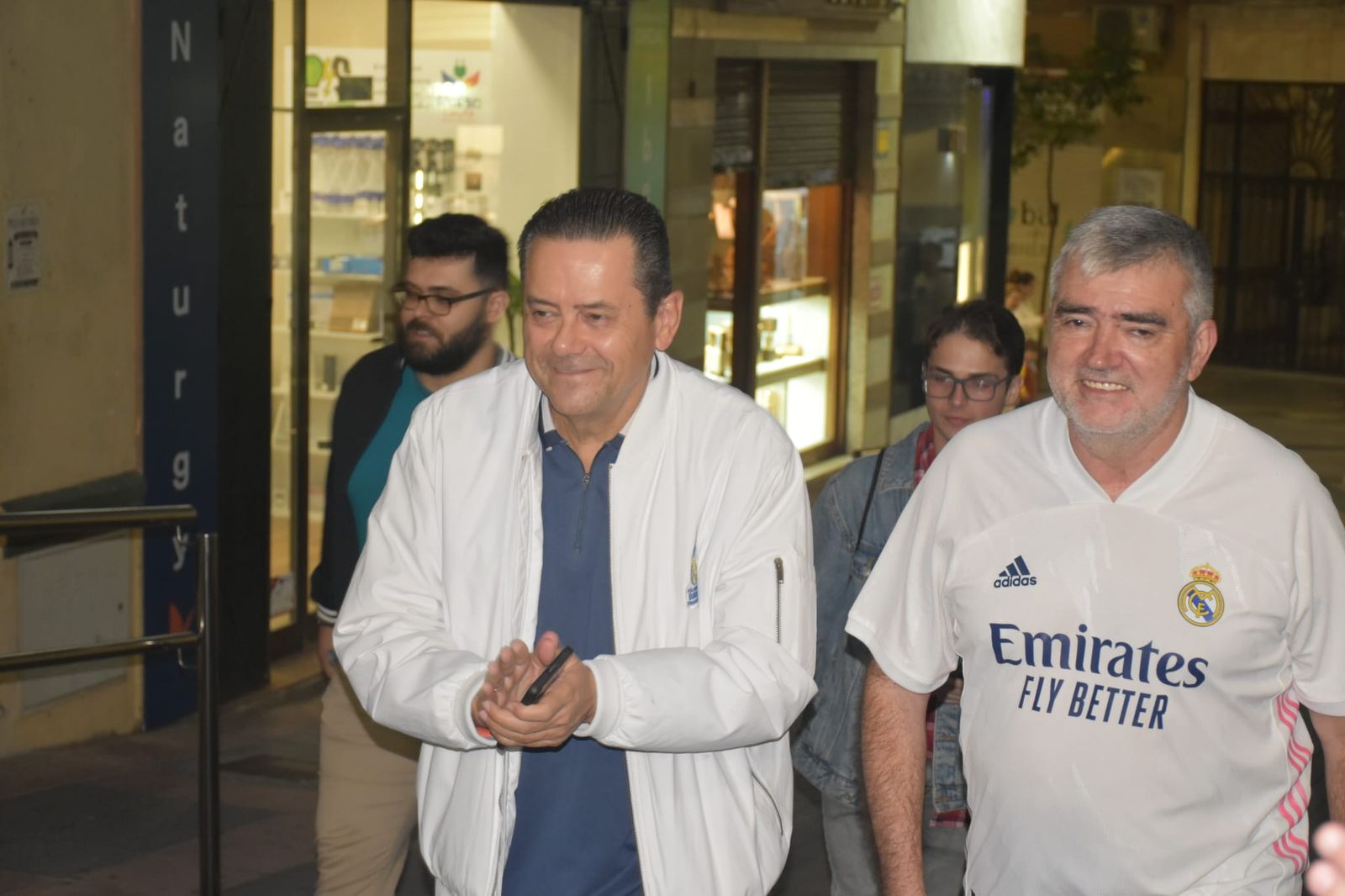 Tomás Roncero visita la redacción de El Pueblo de Ceuta
