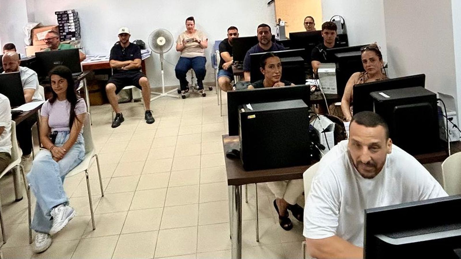 Imagen de la formación en violencia de género impartida en el Centro Asesor de la Mujer