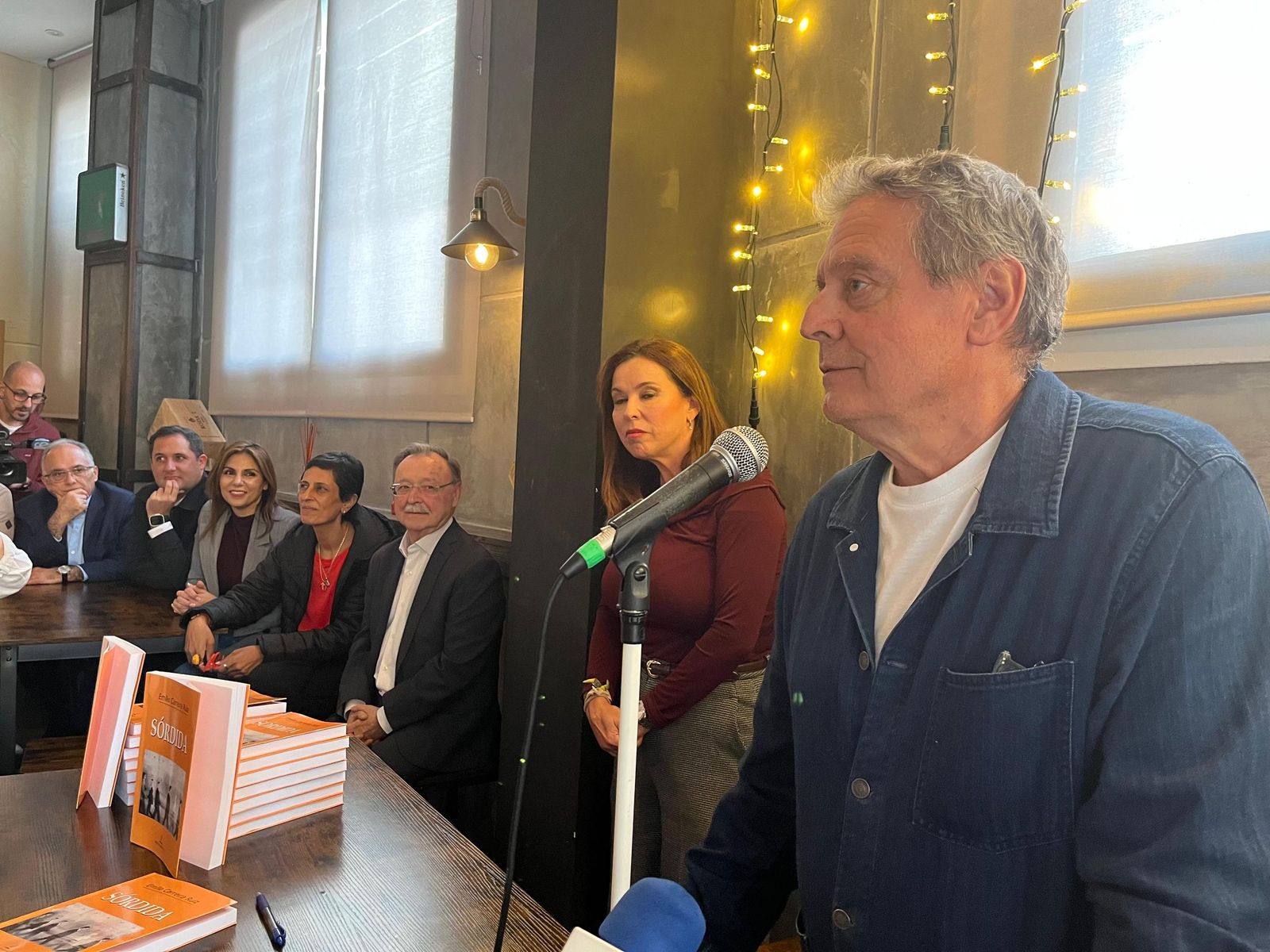 Emilio Carreira presenta ‘Sórdida’, una novela nacida de la “inquietud y la duda”