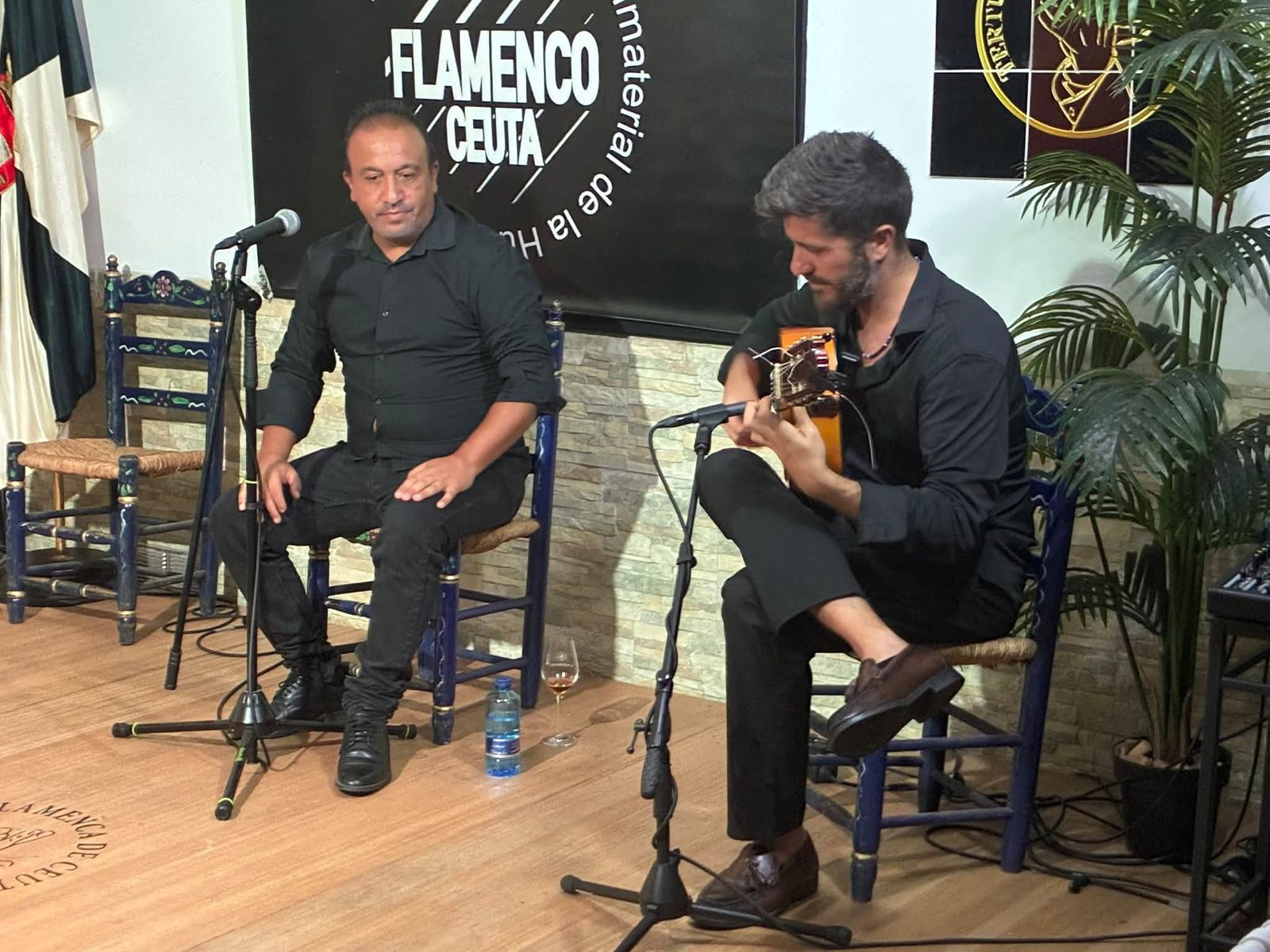 Tarde de sábado de cante, baile y toque en la Tertulia Flamenca