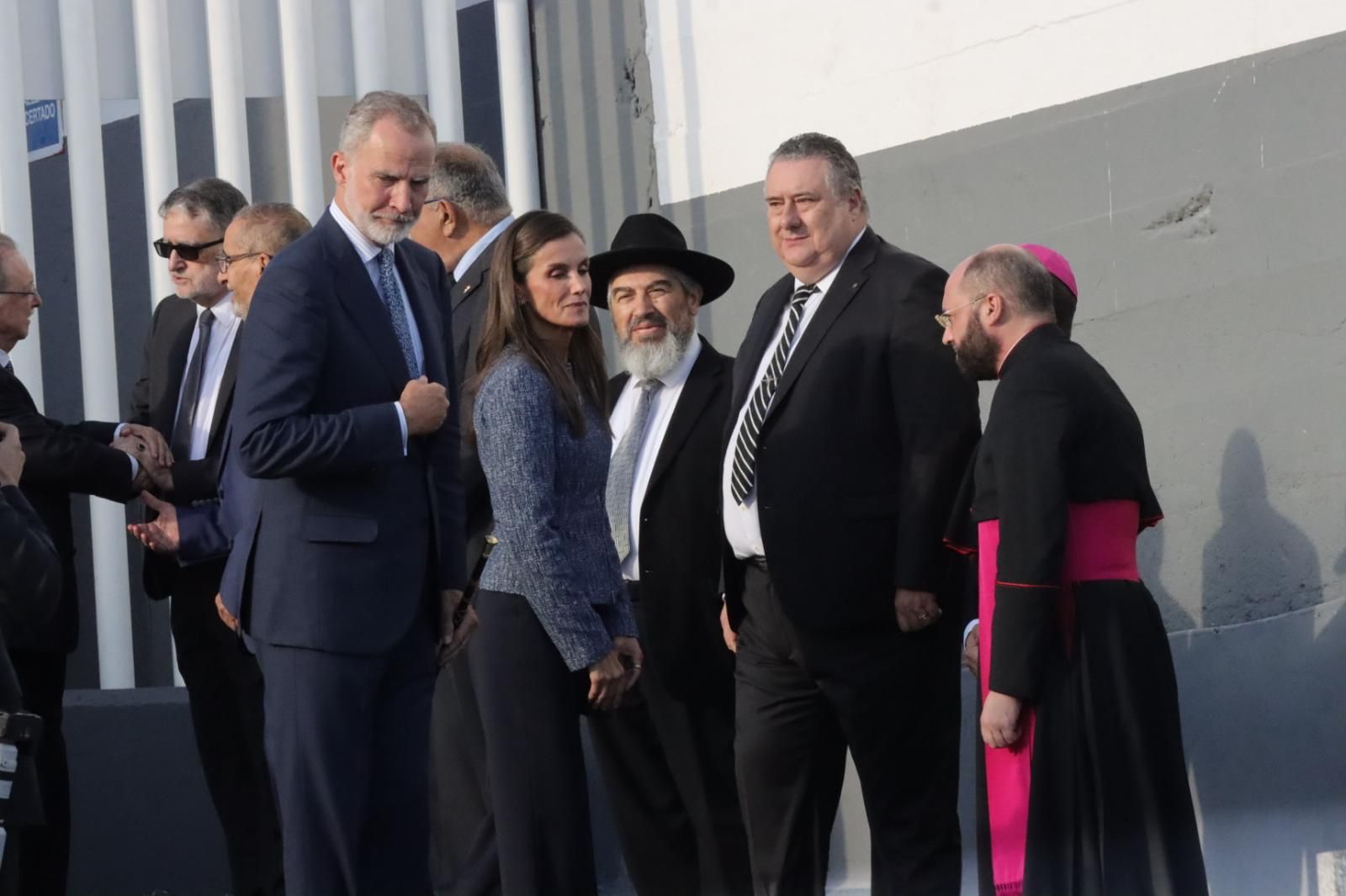 Los cuatro credos ceutíes honran a las víctimas del 30J en un solemne acto presidido por los Reyes