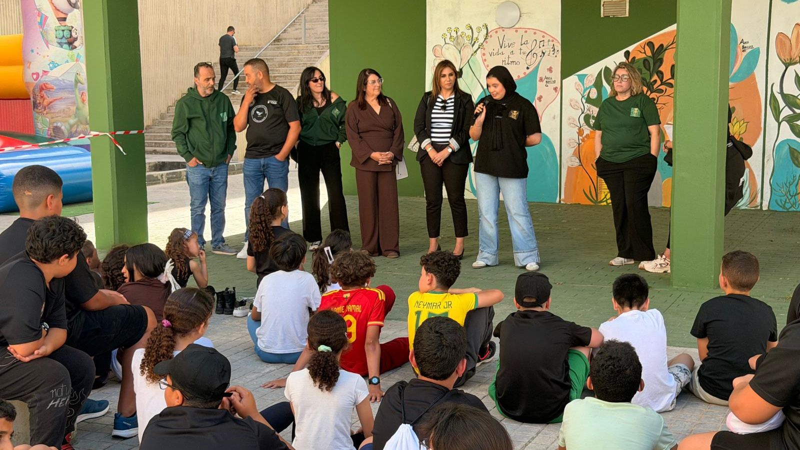 La Asociación Huertos Urbanos Ceuta impulsa una multitudinaria jornada contra la violencia de género