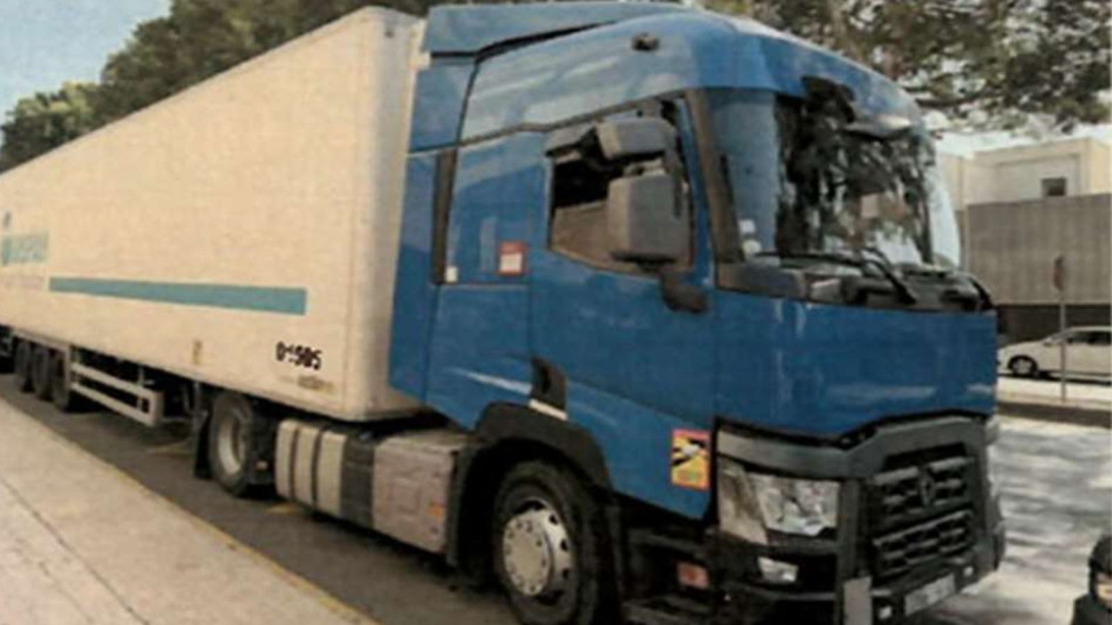 Camión descrito en una de las conversaciones con el que se transportaba droga.