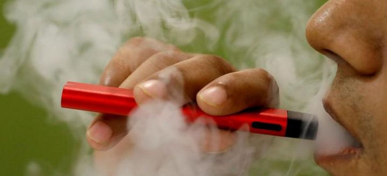 3767_vaper-menores