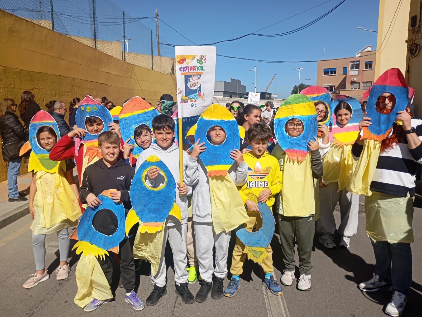 La 'vuelta al mundo' carnavalera del 'Ortega y Gasset