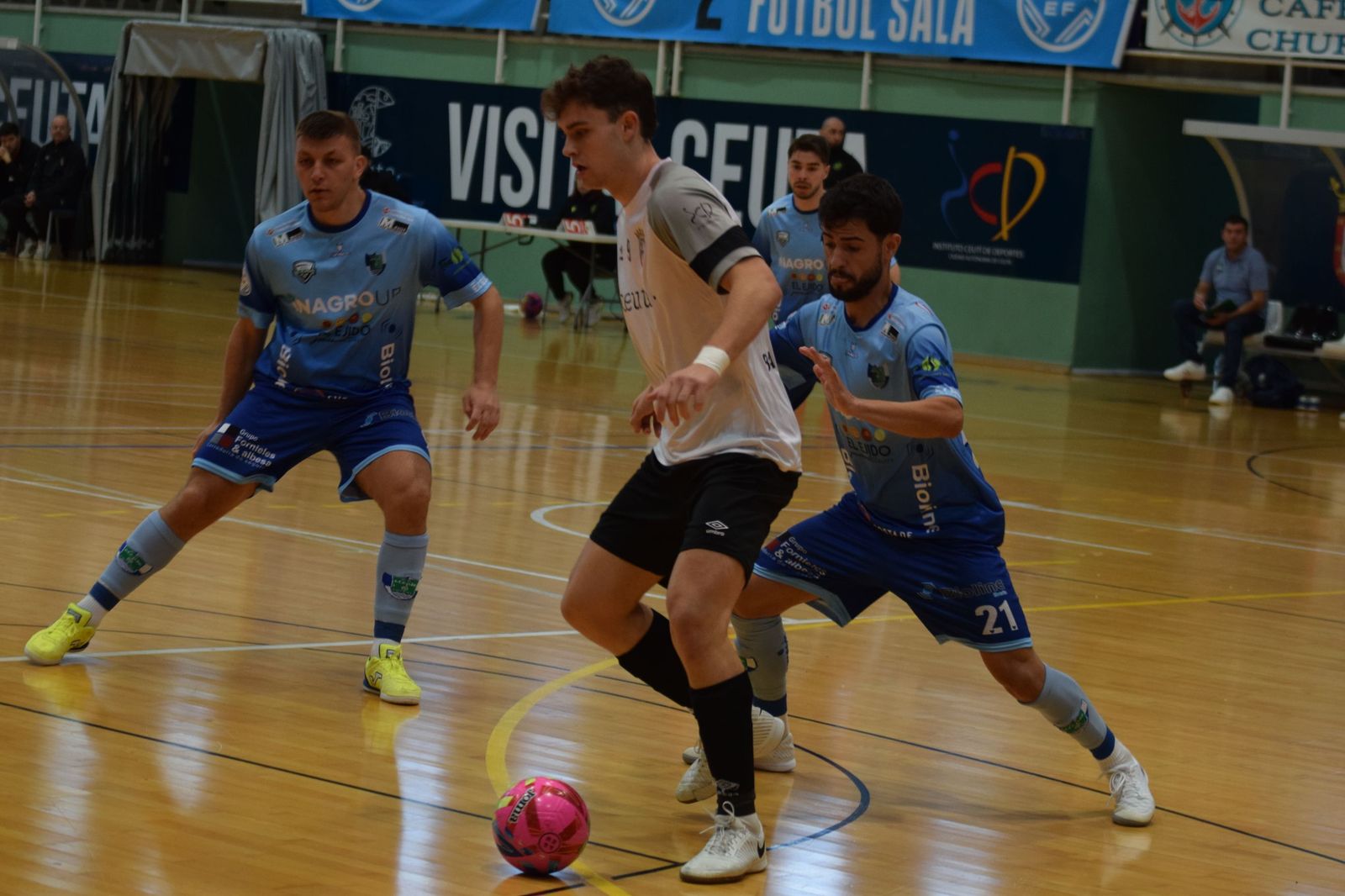 (1-6) El Ceutí se queda sin premio ante un Ejido letal